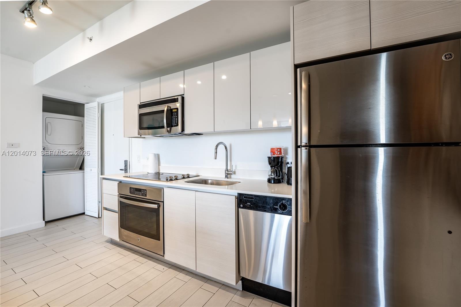 Photo of 2602 Hallandale Beach Blvd  #R806, Hallandale Beach, Florida, 33009 - 