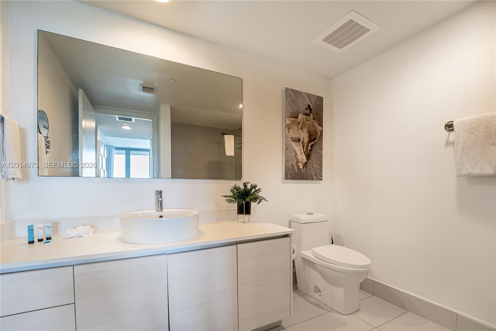 Photo of 2602 Hallandale Beach Blvd  #R806, Hallandale Beach, Florida, 33009 - 