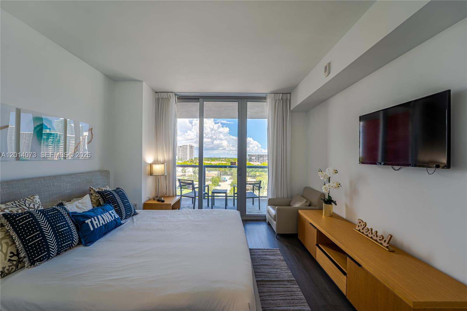 Photo of 2602 Hallandale Beach Blvd  #R806, Hallandale Beach, Florida, 33009 - 
