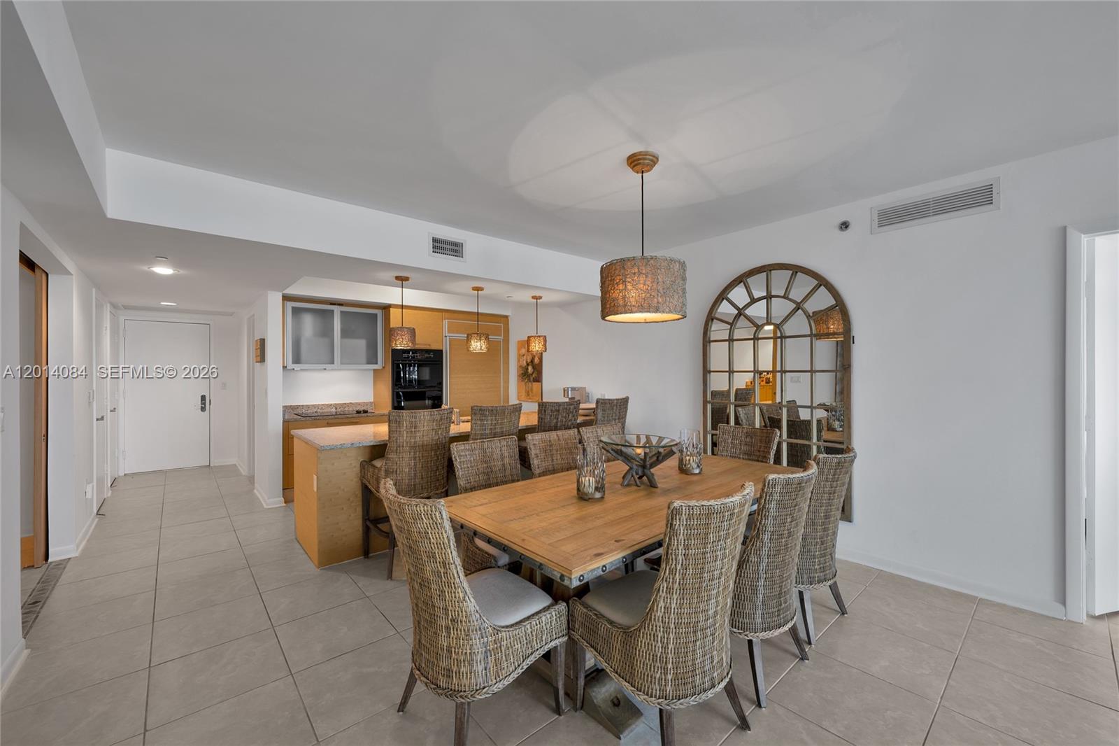 1703 3 / 3 1733 sq. ft. $ 2026-05-06 0 Photo