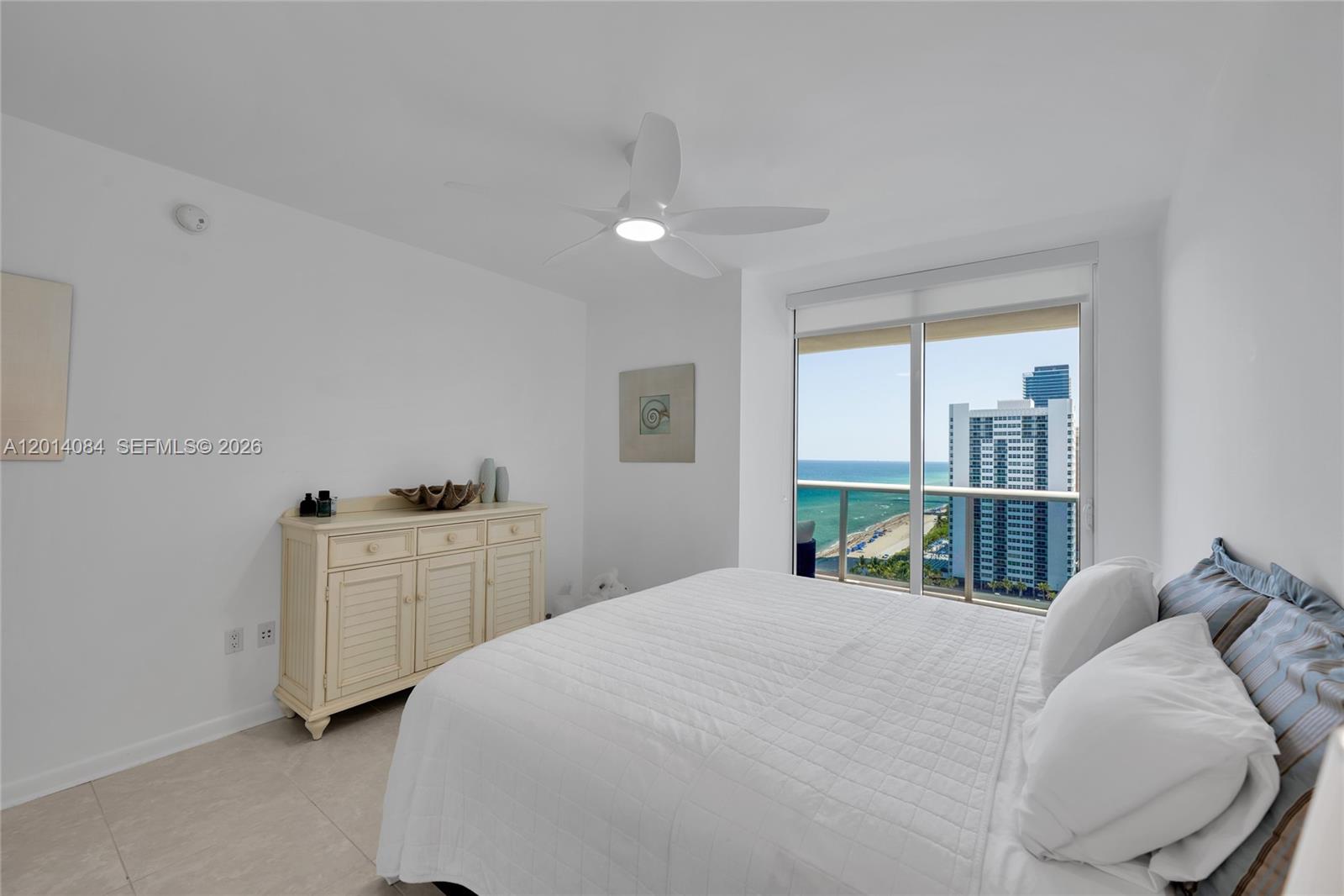 1703 3 / 3 1733 sq. ft. $ 2026-05-06 0 Photo