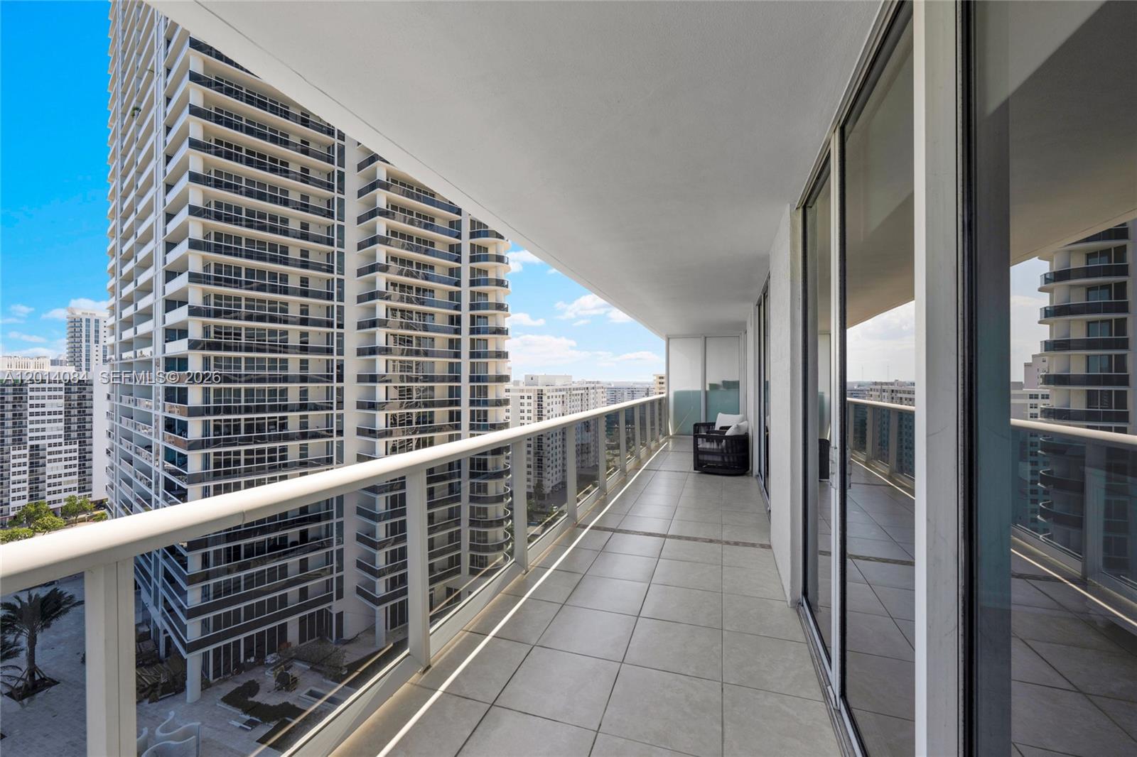 1703 3 / 3 1733 sq. ft. $ 2026-05-06 0 Photo