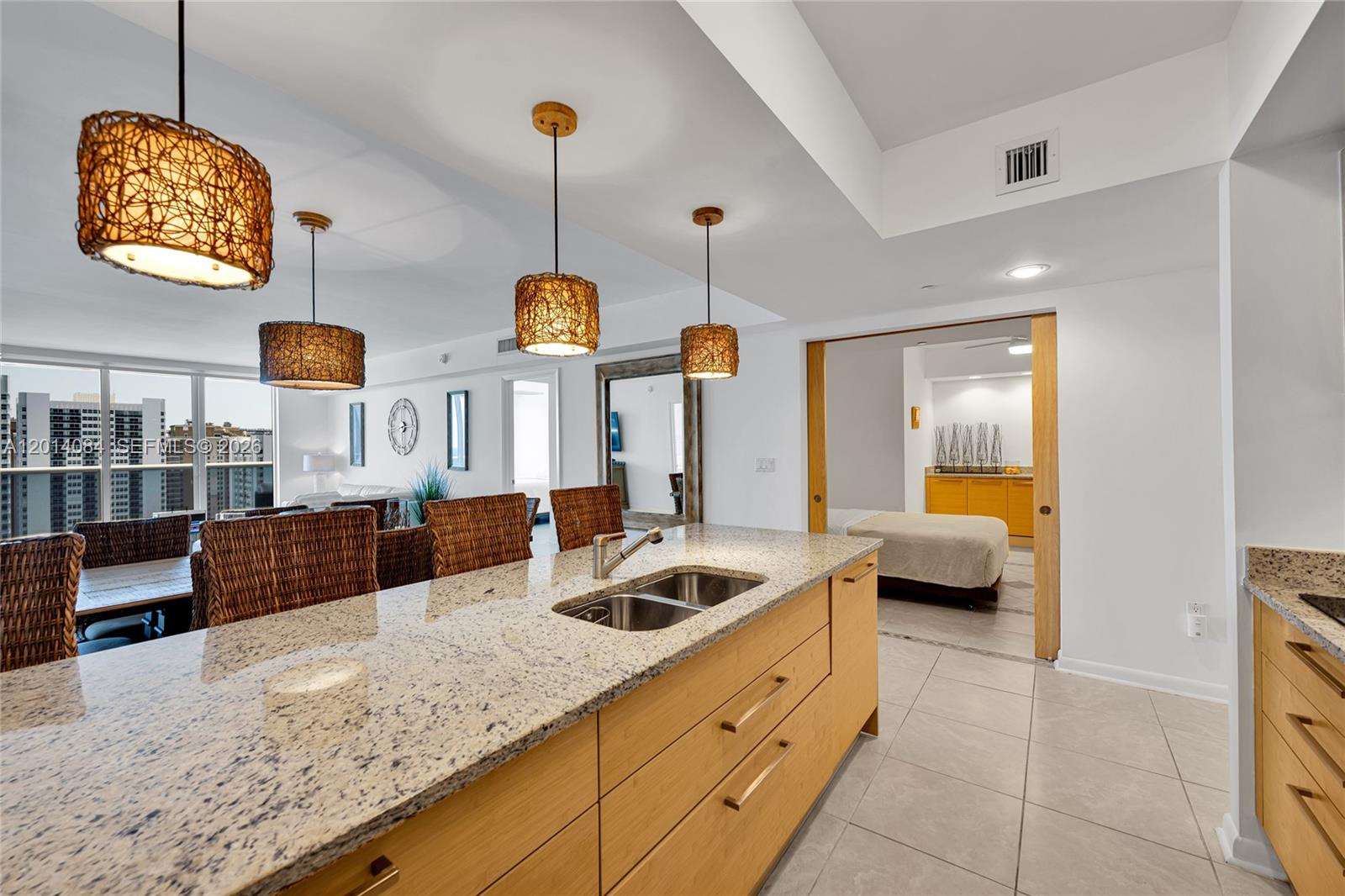1703 3 / 3 1733 sq. ft. $ 2026-05-06 0 Photo