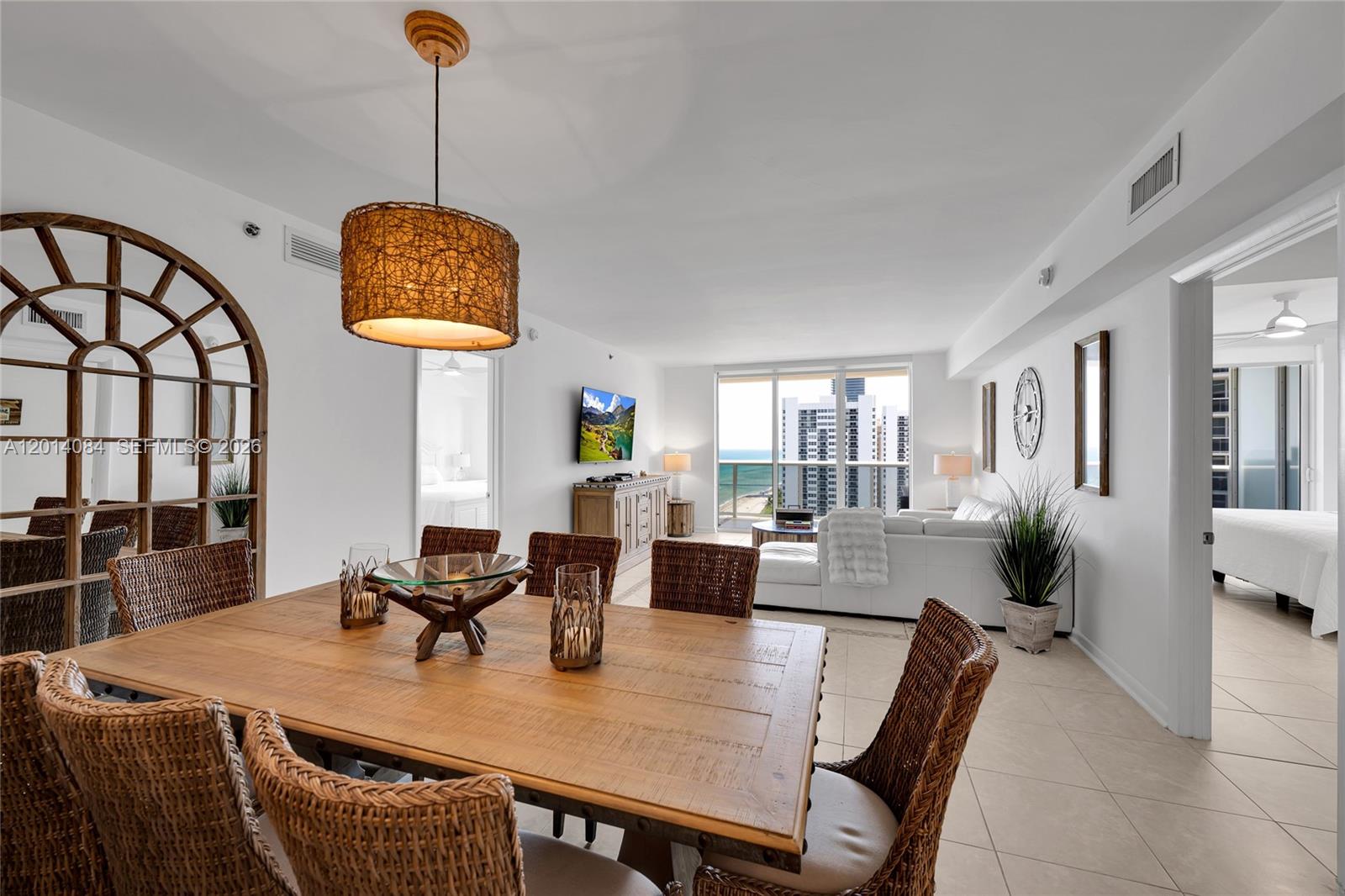 1703 3 / 3 1733 sq. ft. $ 2026-05-06 0 Photo