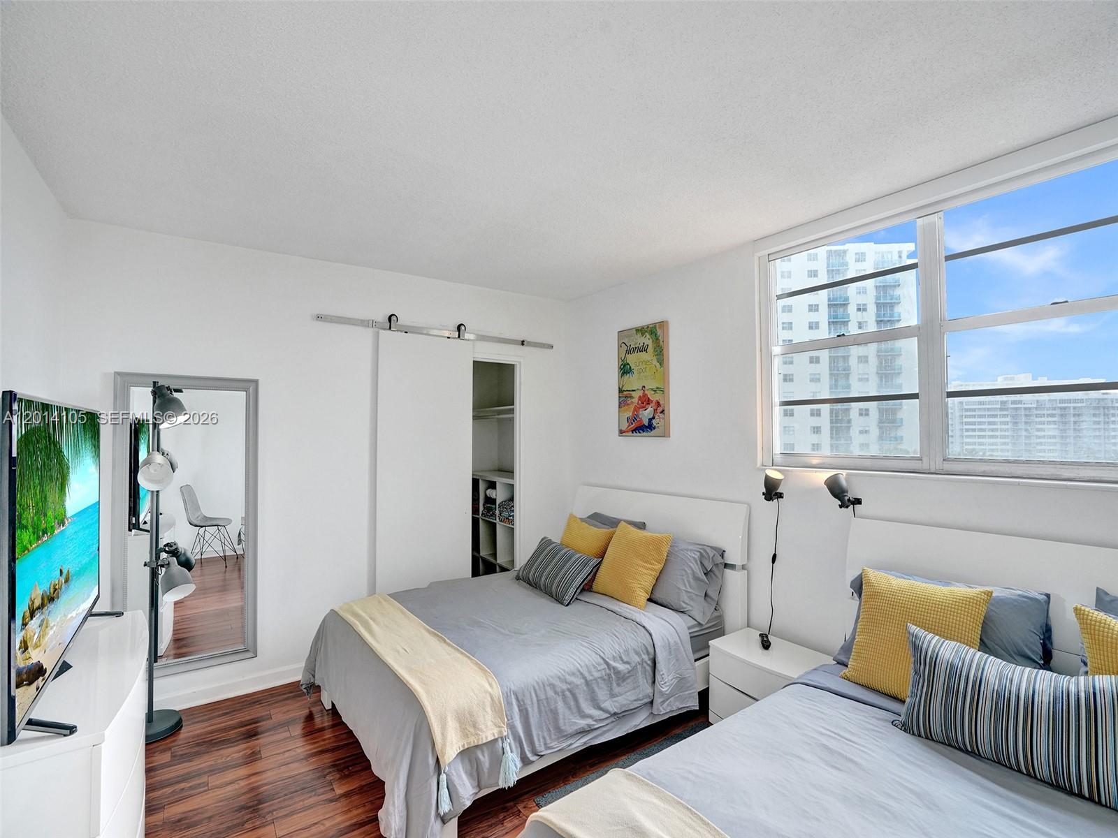 Photo of 3901 Ocean Dr #6V, Hollywood, Florida, 33019 -