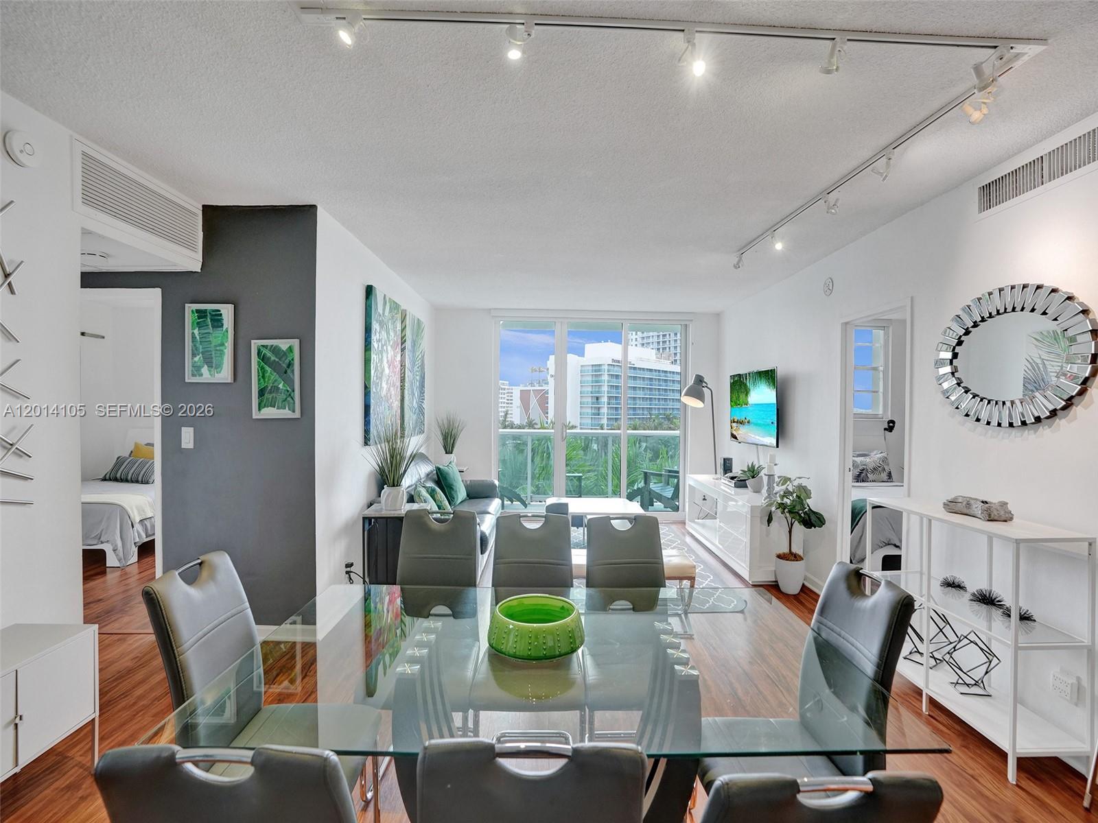 Photo of 3901 Ocean Dr #6V, Hollywood, Florida, 33019 -