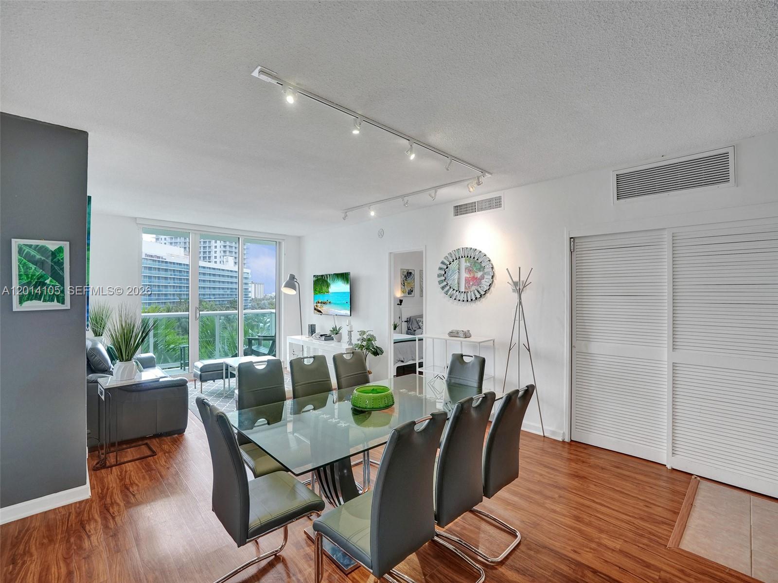 Photo of 3901 Ocean Dr #6V, Hollywood, Florida, 33019 -