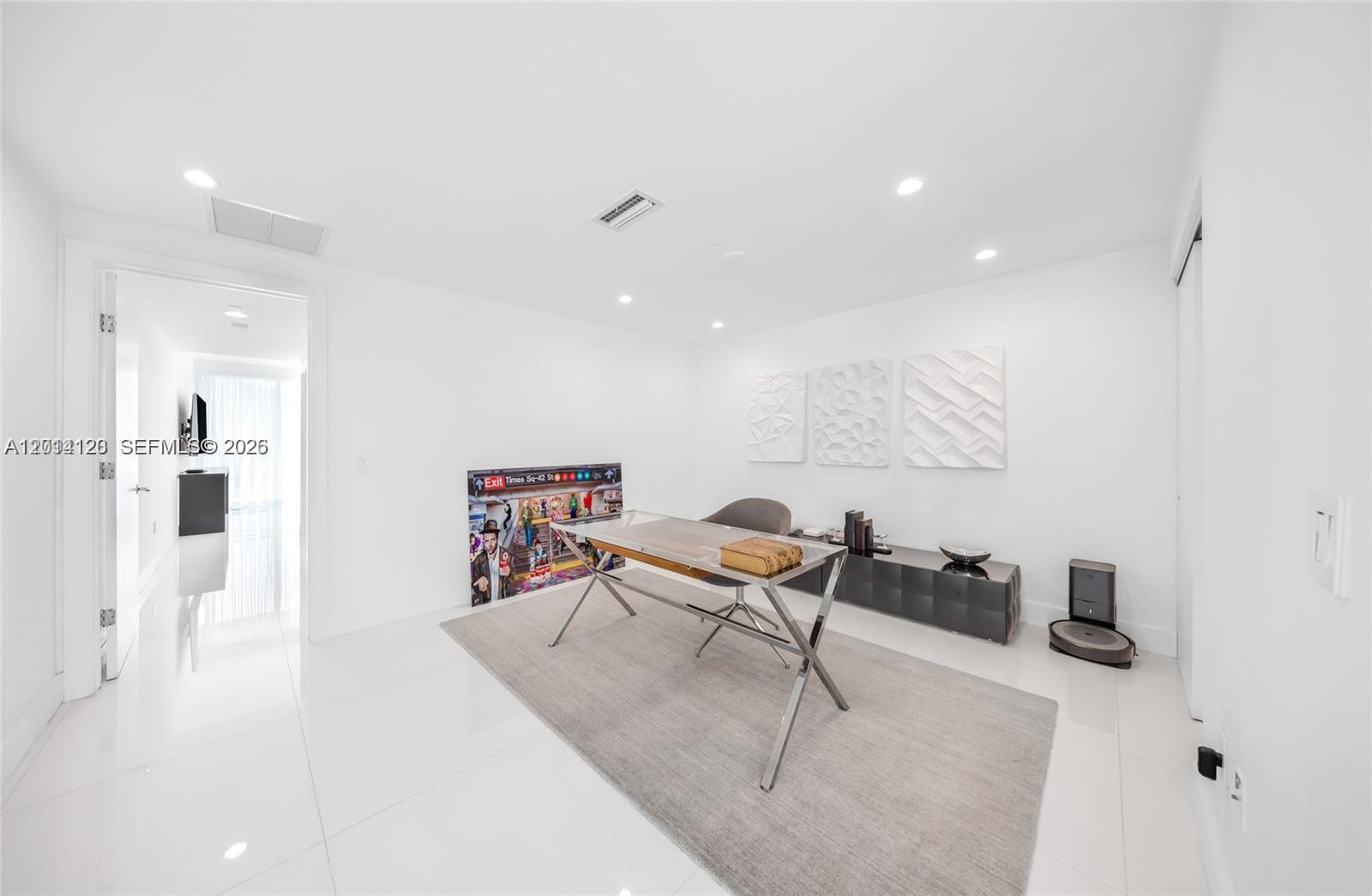 Photo of 2950 188th St  #547, Aventura, Florida, 33180 - 