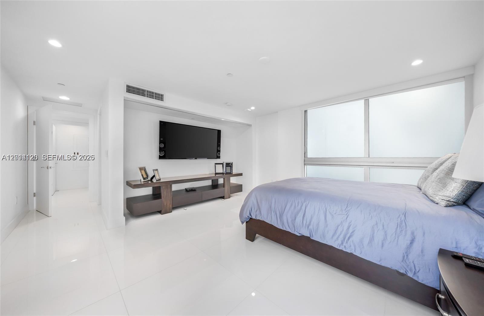 Photo of 2950 188th St  #547, Aventura, Florida, 33180 - 