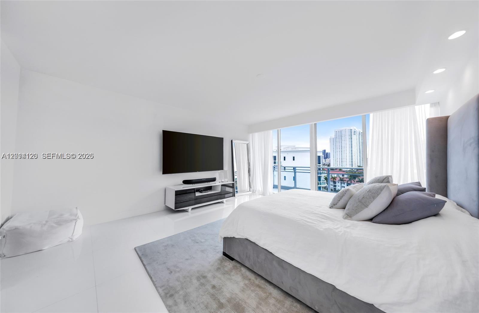 Photo of 2950 188th St  #547, Aventura, Florida, 33180 - 