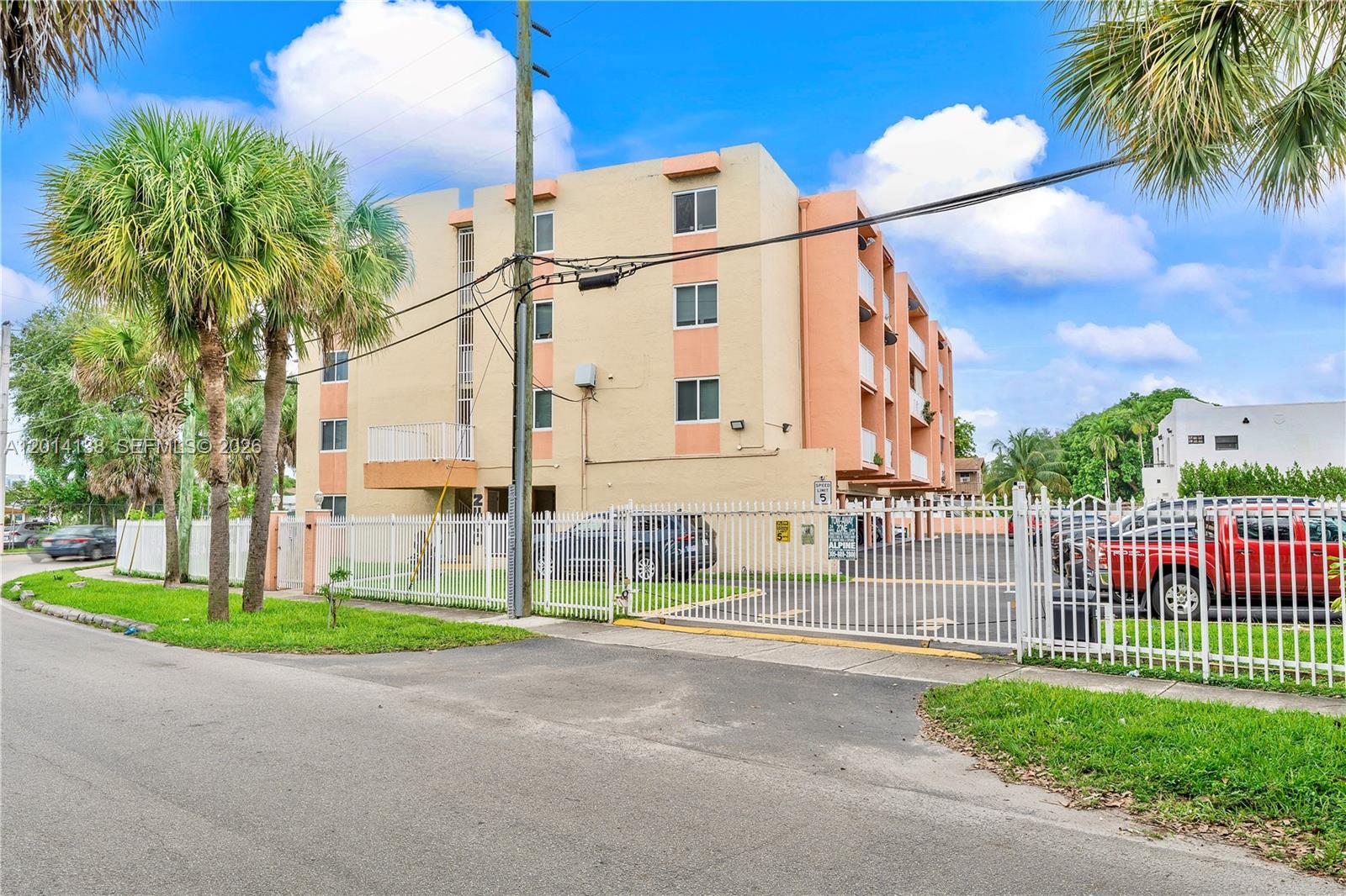   /  25899 sq. ft. $ 2026-05-06 0 Photo