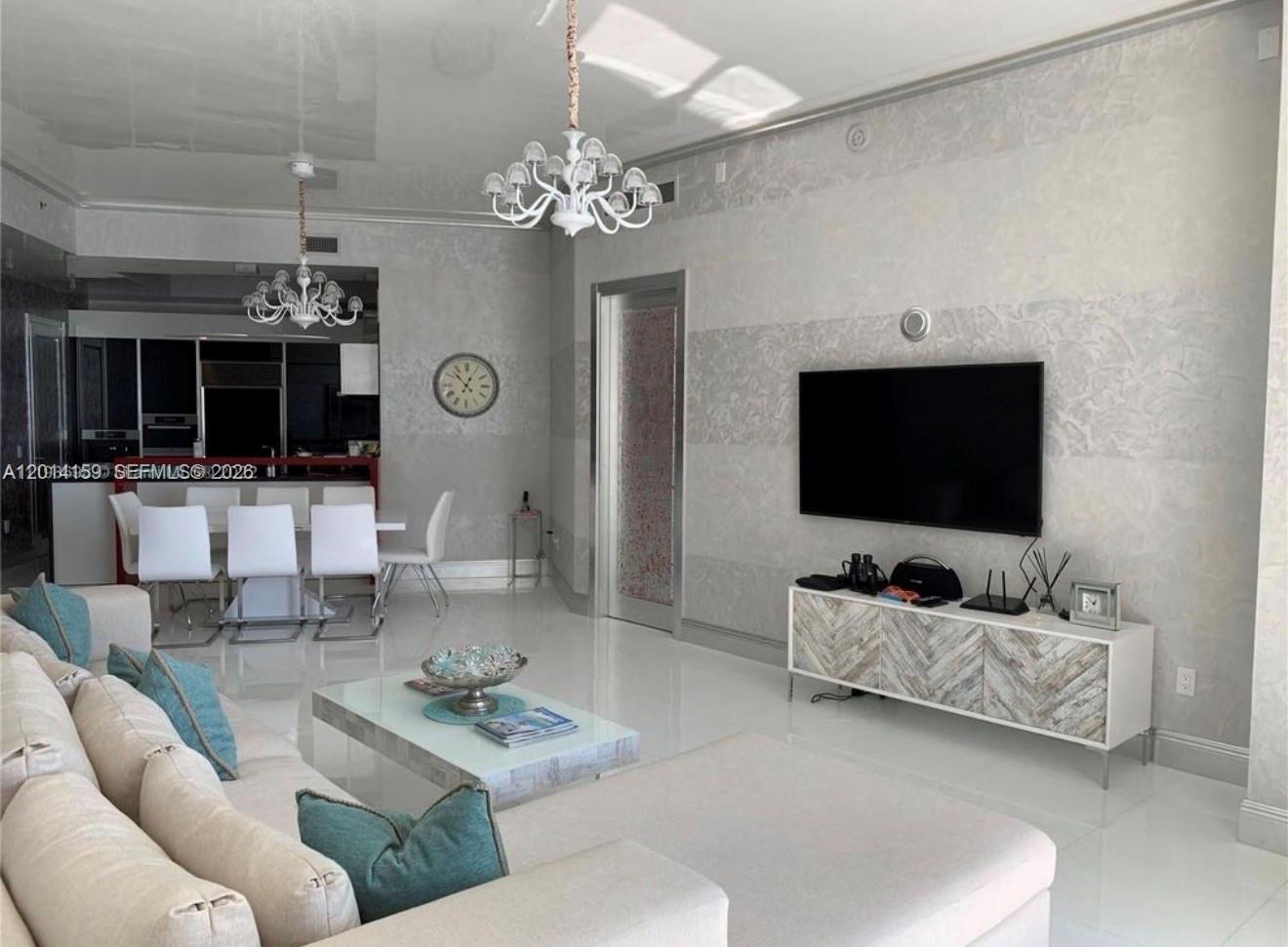 4107 2 / 3 2106 sq. ft. $ 2026-05-06 0 Photo