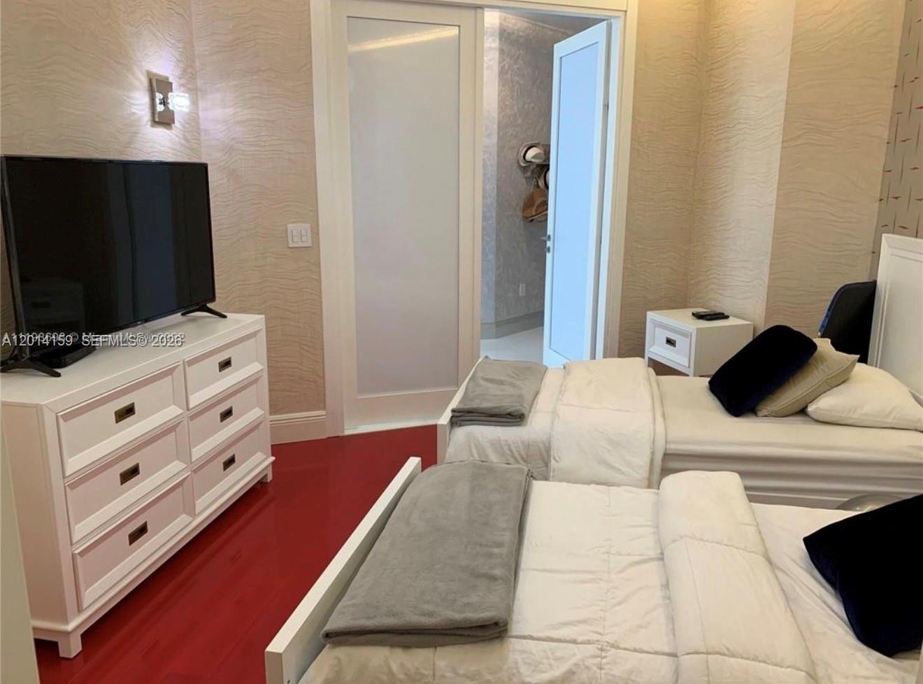 4107 2 / 3 2106 sq. ft. $ 2026-05-06 0 Photo