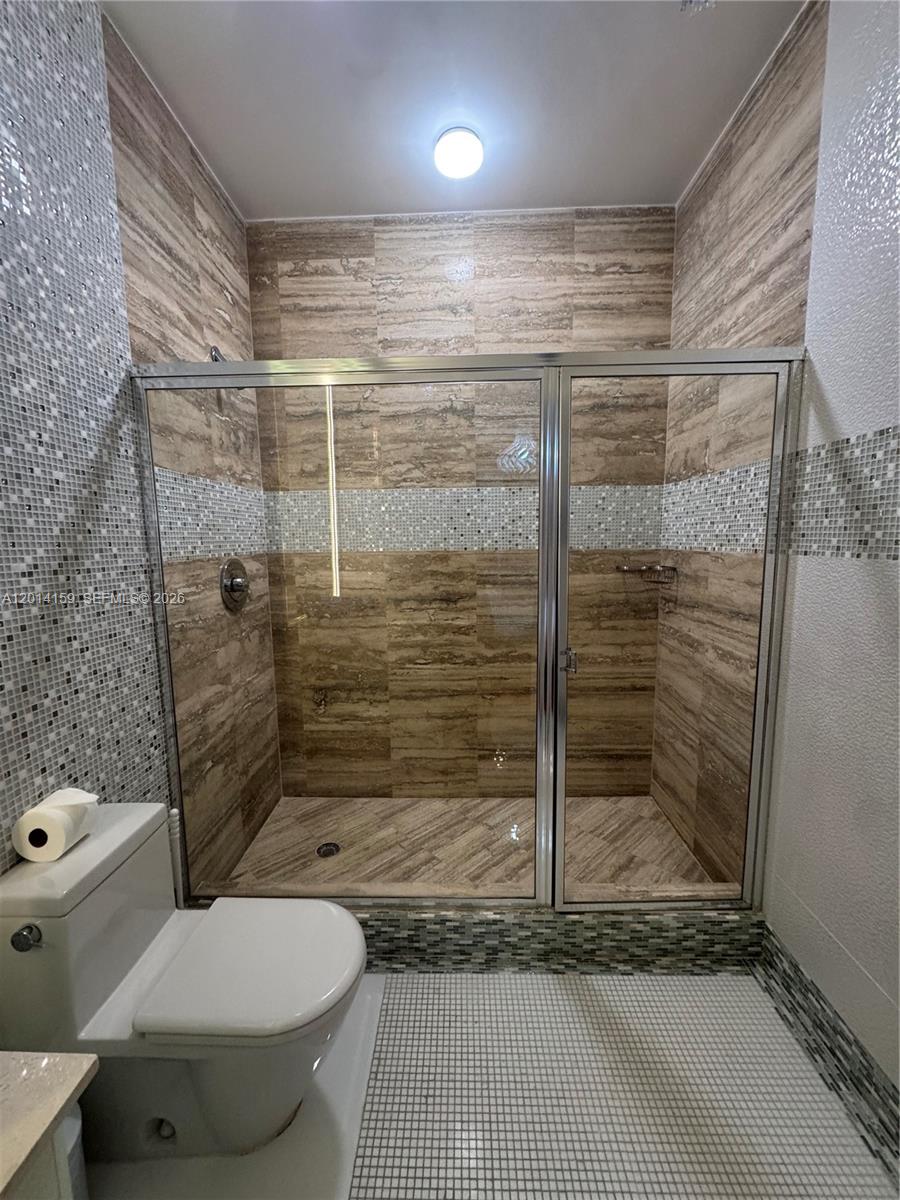 See details 4107 2 / 3 2106 sq. ft. $ 2026-05-06 0 Photo