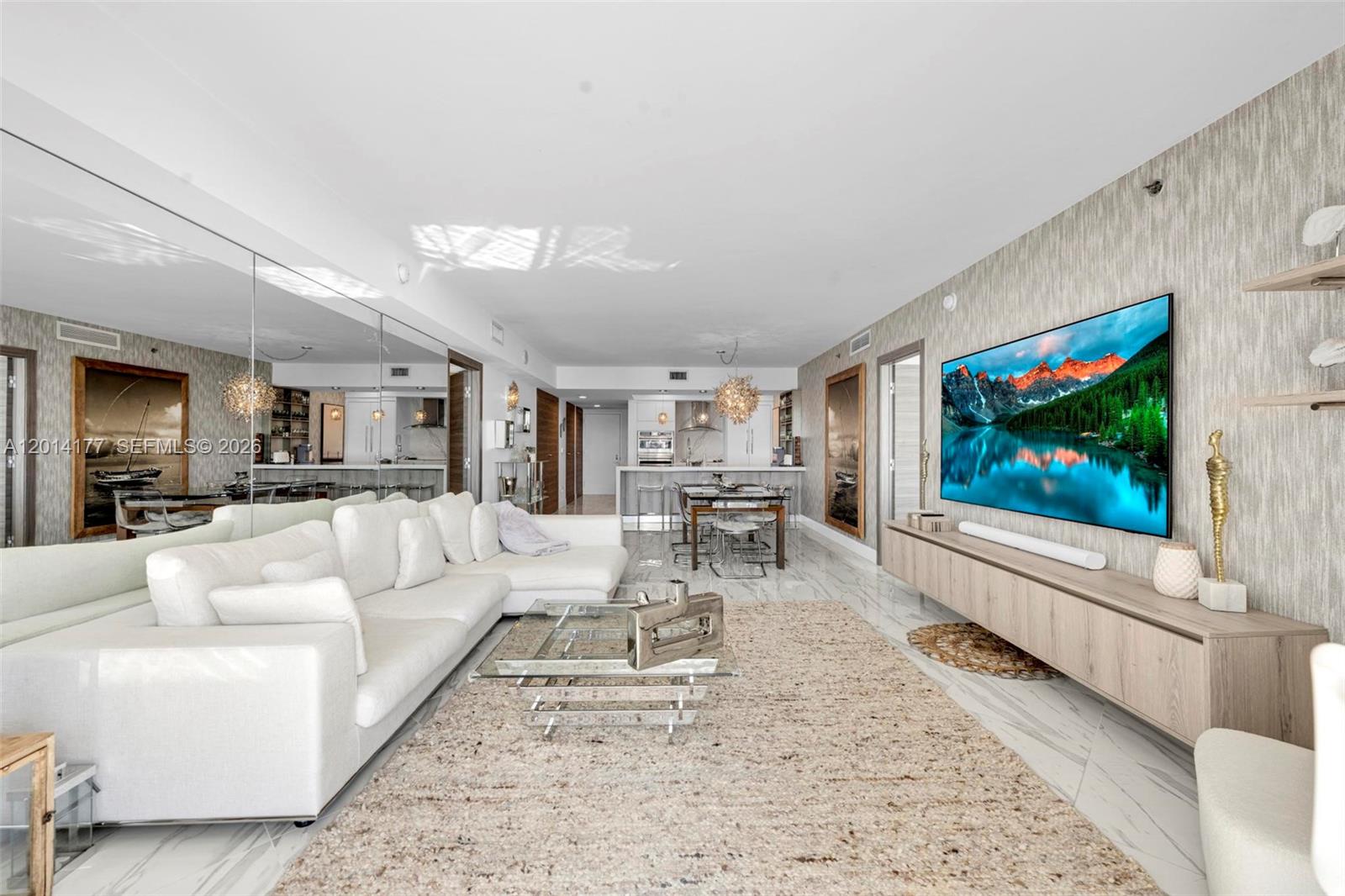 See details 1403 3 / 3 1733 sq. ft. $ 2026-06-02 0 Photo