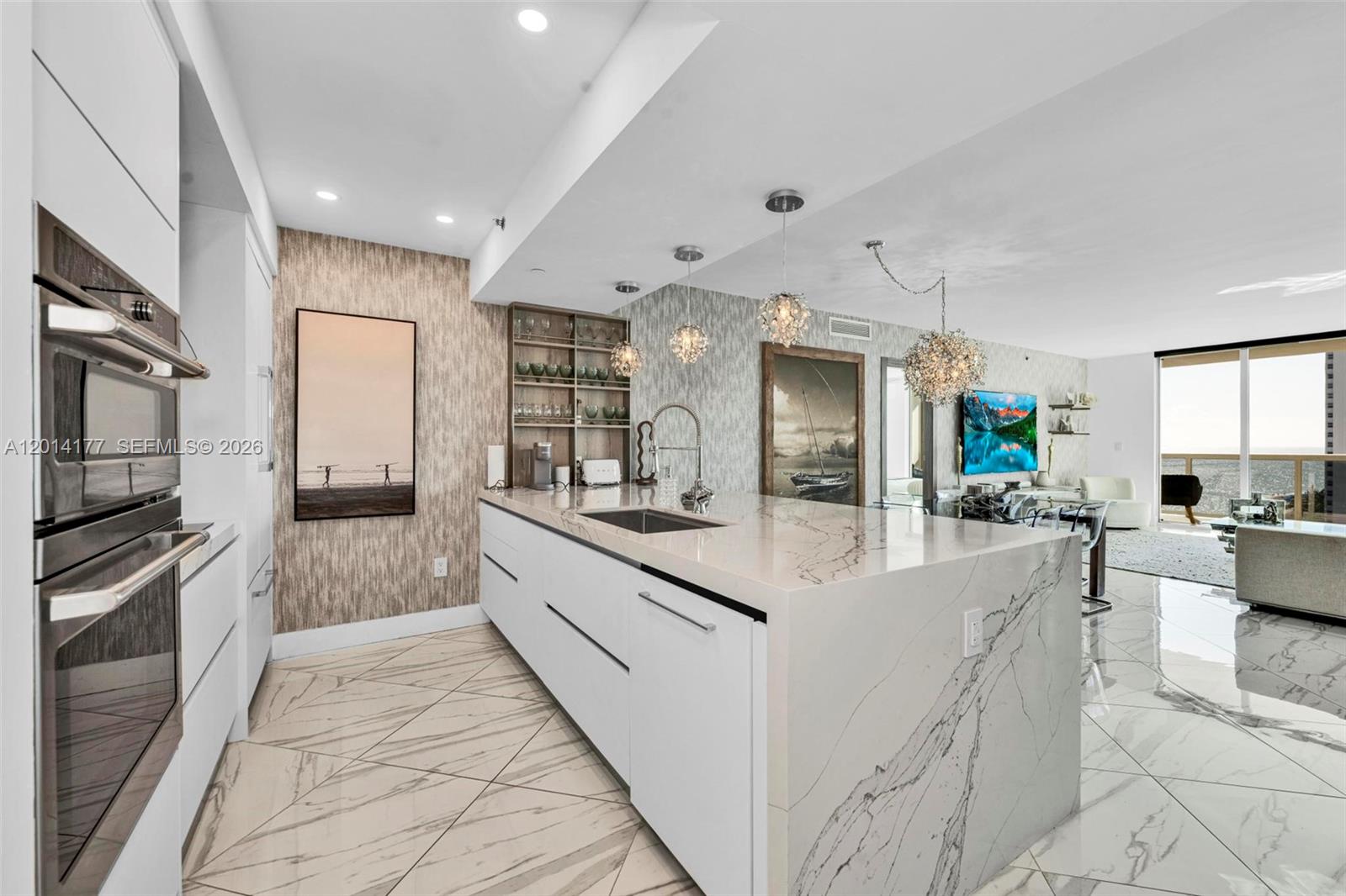 See details 1403 3 / 3 1733 sq. ft. $ 2026-06-02 0 Photo