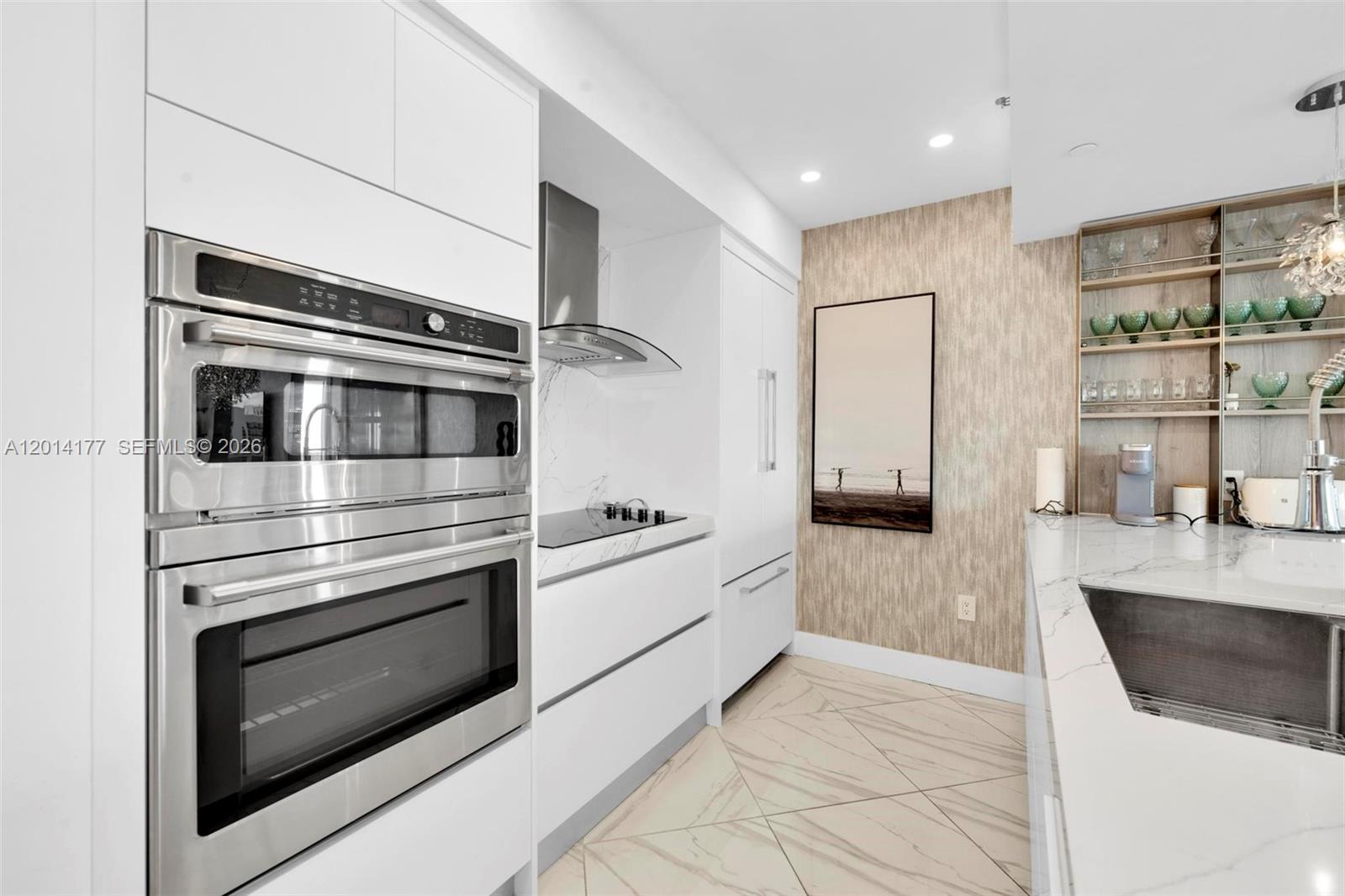 See details 1403 3 / 3 1733 sq. ft. $ 2026-06-02 0 Photo