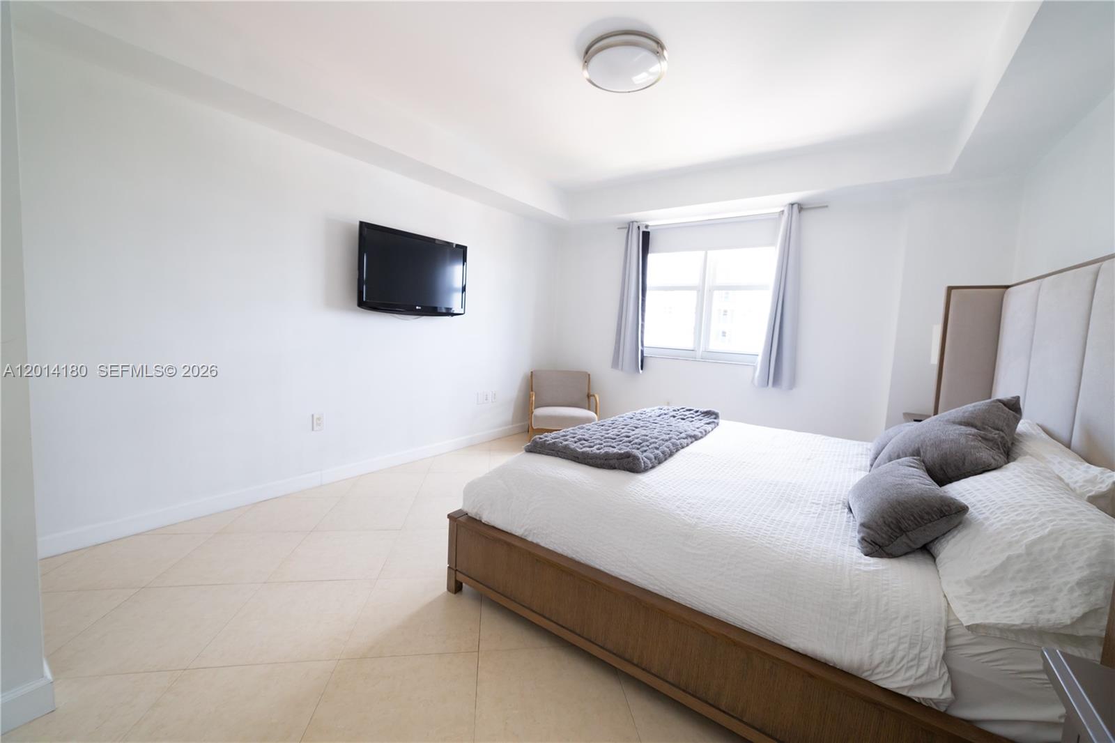 Photo of 20000 Country Club Dr #1001, Aventura, Florida, 33180 -