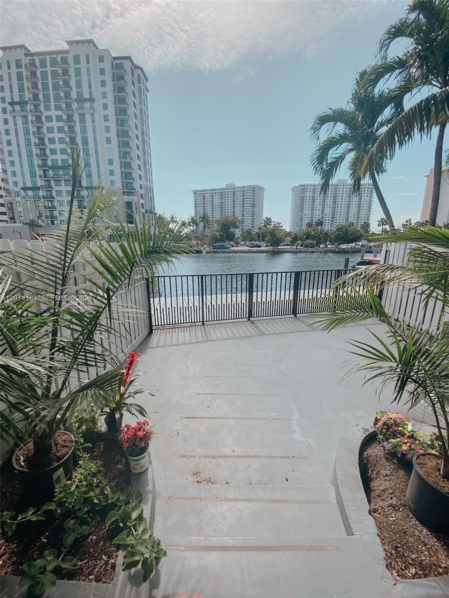 Photo of 316 Poinciana Dr (316), Sunny Isles Beach, Florida, 33160 -