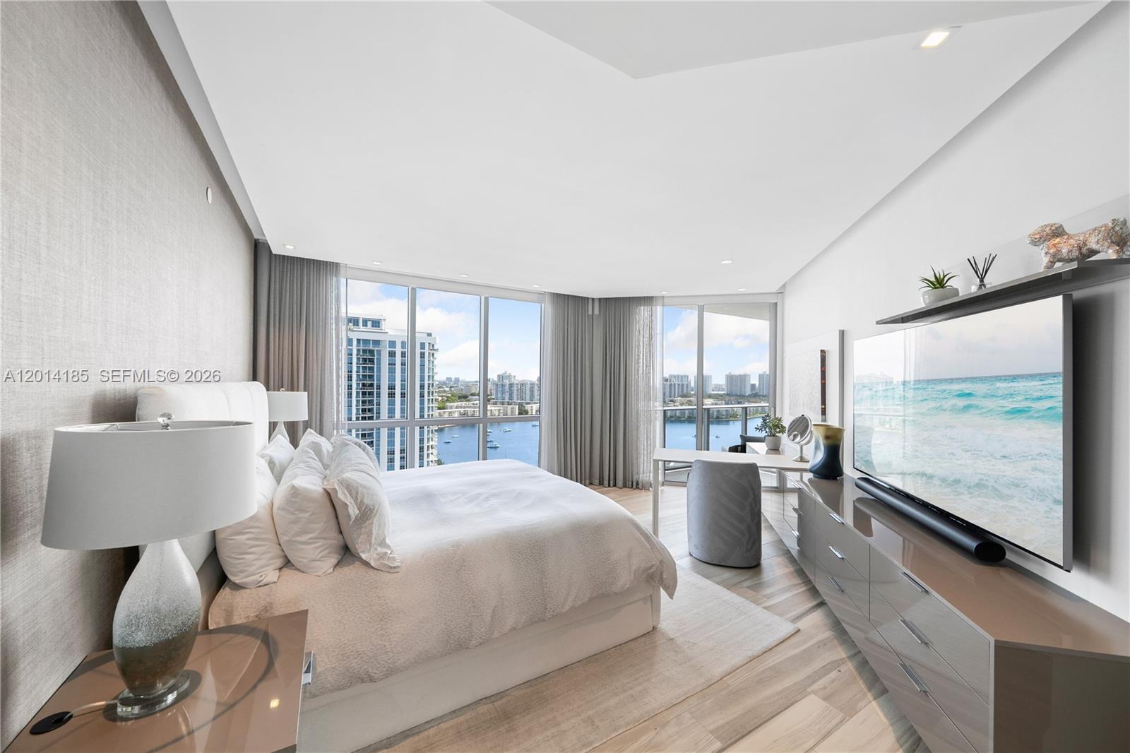 Photo of 17111 Biscayne Blvd #2107, North Miami Beach, Florida, 33160 -