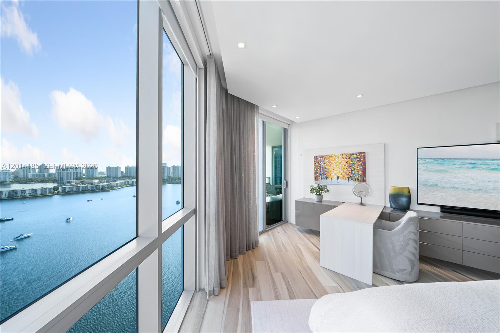 Photo of 17111 Biscayne Blvd #2107, North Miami Beach, Florida, 33160 -