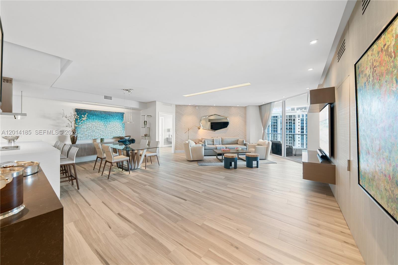 Photo of 17111 Biscayne Blvd #2107, North Miami Beach, Florida, 33160 -