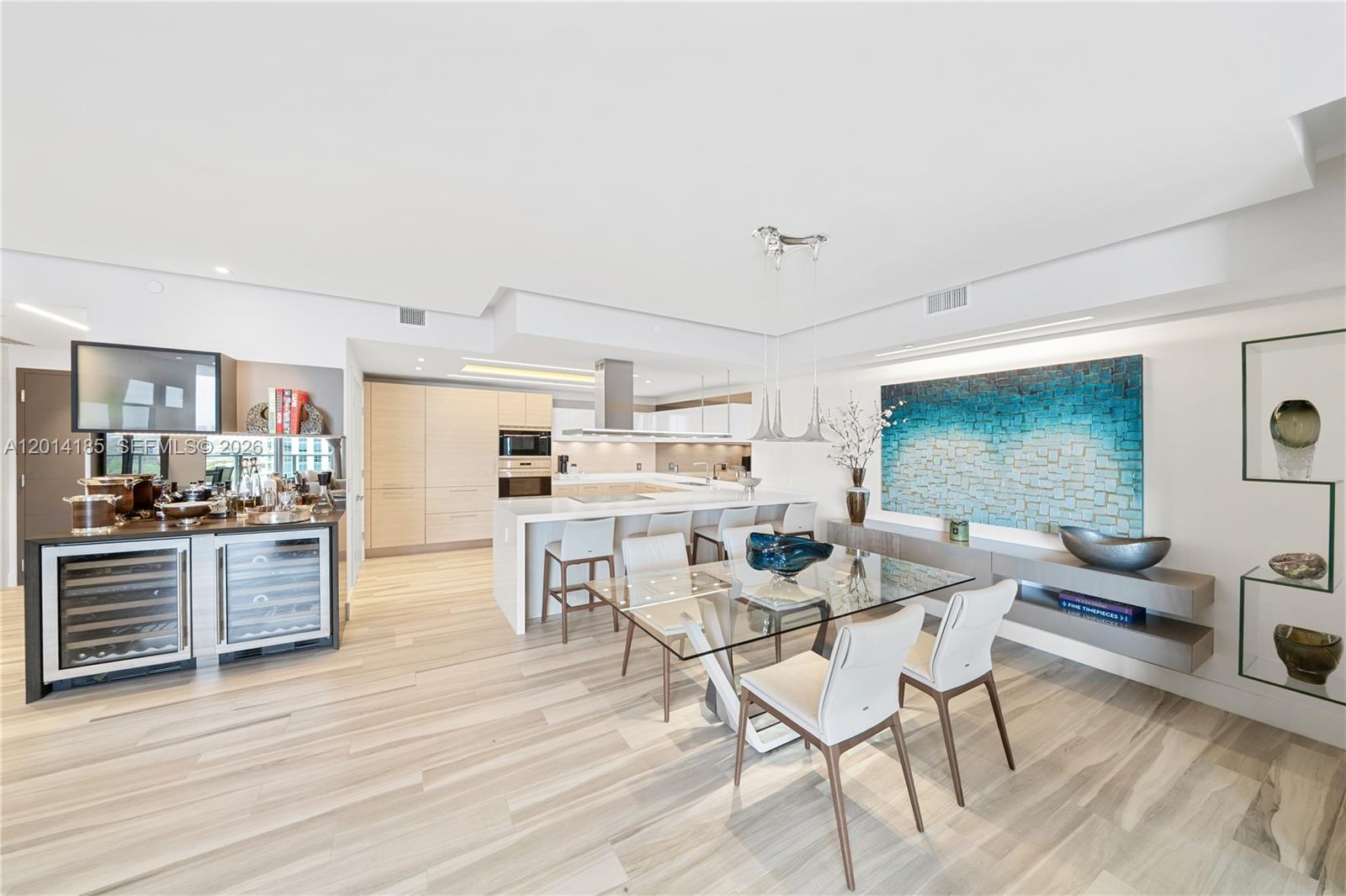 Photo of 17111 Biscayne Blvd #2107, North Miami Beach, Florida, 33160 -