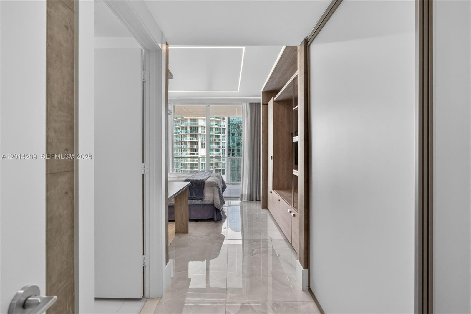 4-1902 3 / 4 1892 sq. ft. $ 2026-05-06 0 Photo