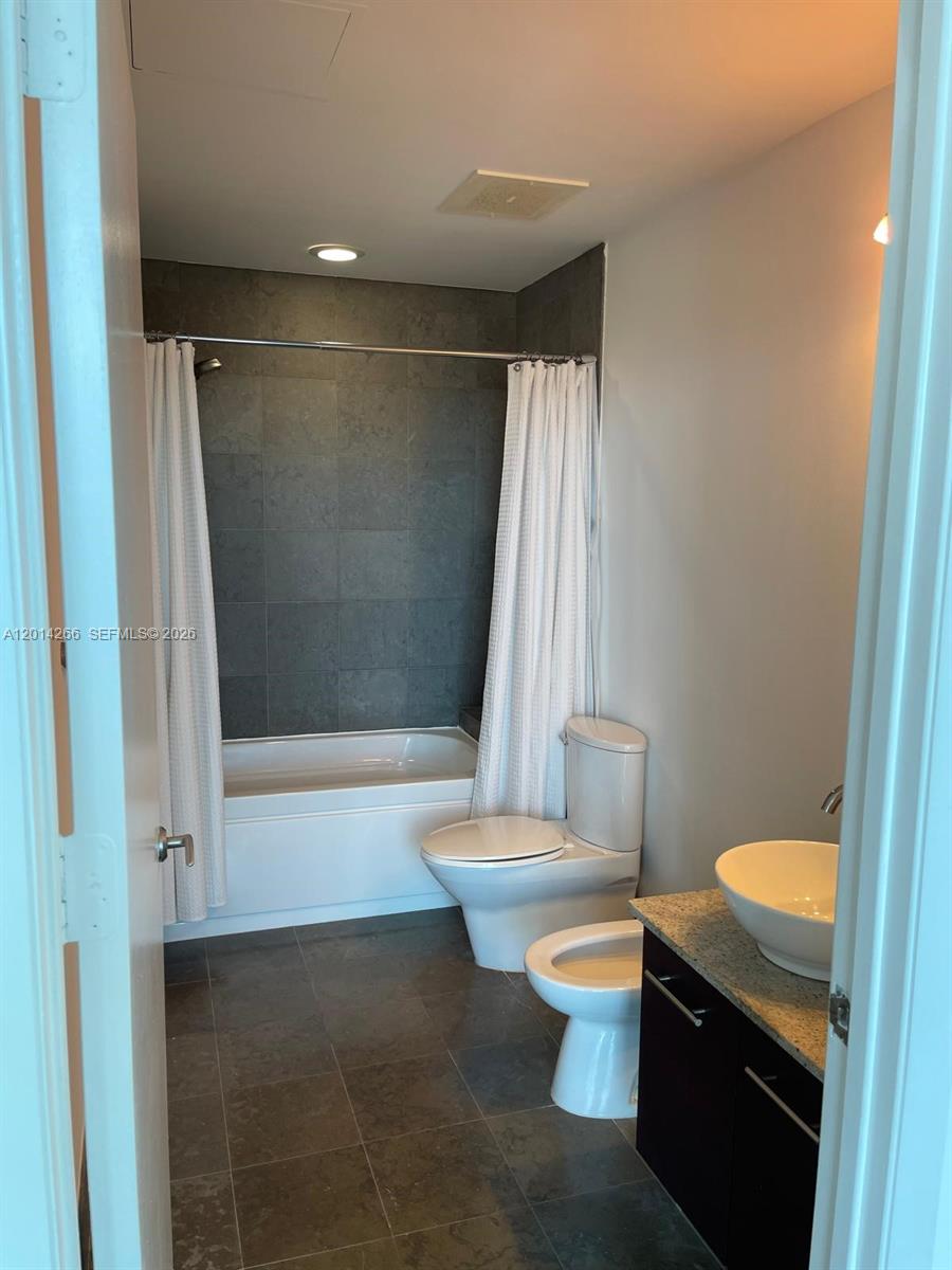 Photo of 3029 188th St  #602, Aventura, Florida, 33180 - 