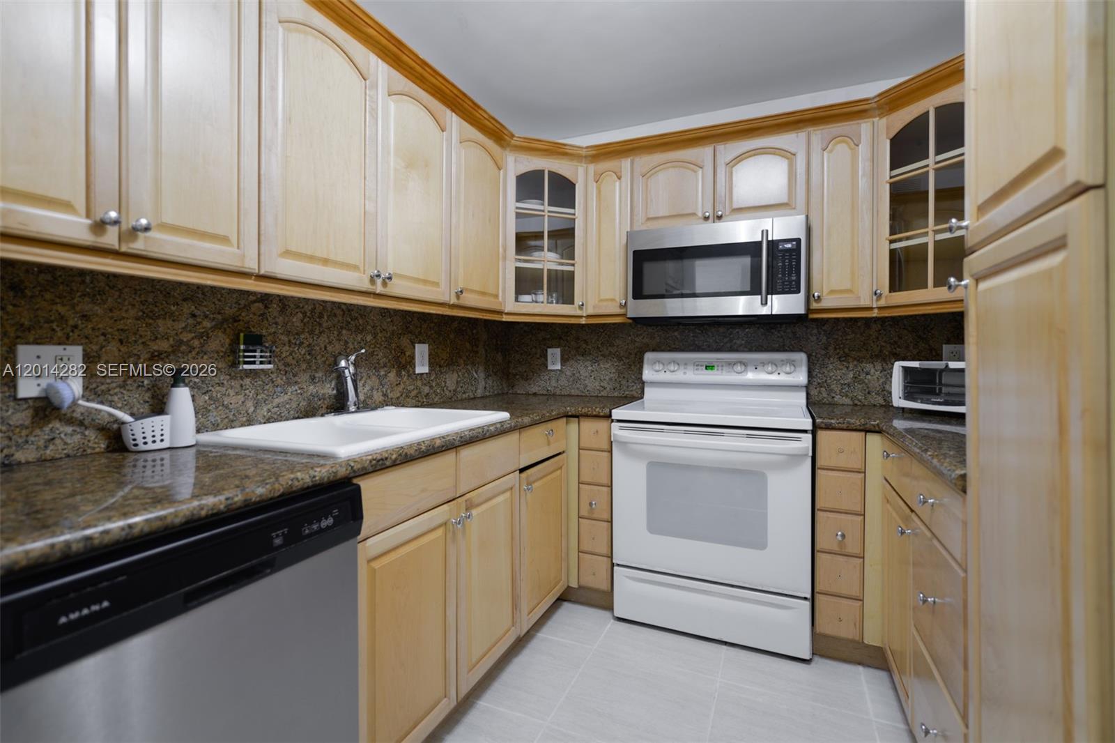 17N 1 / 2 870 sq. ft. $ 2026-05-06 0 Photo