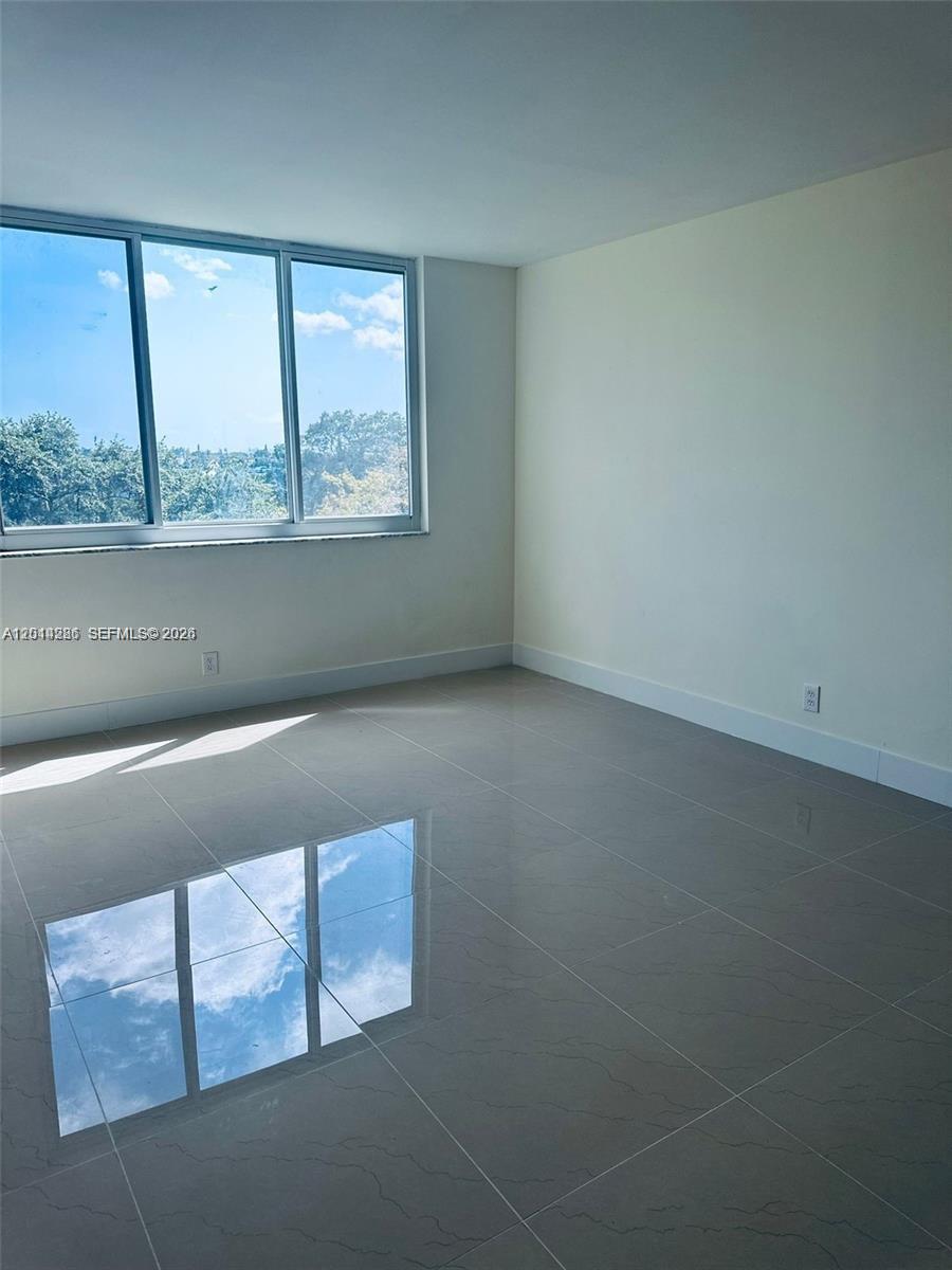 503 2 / 2 1132 sq. ft. $ 2026-05-06 0 Photo