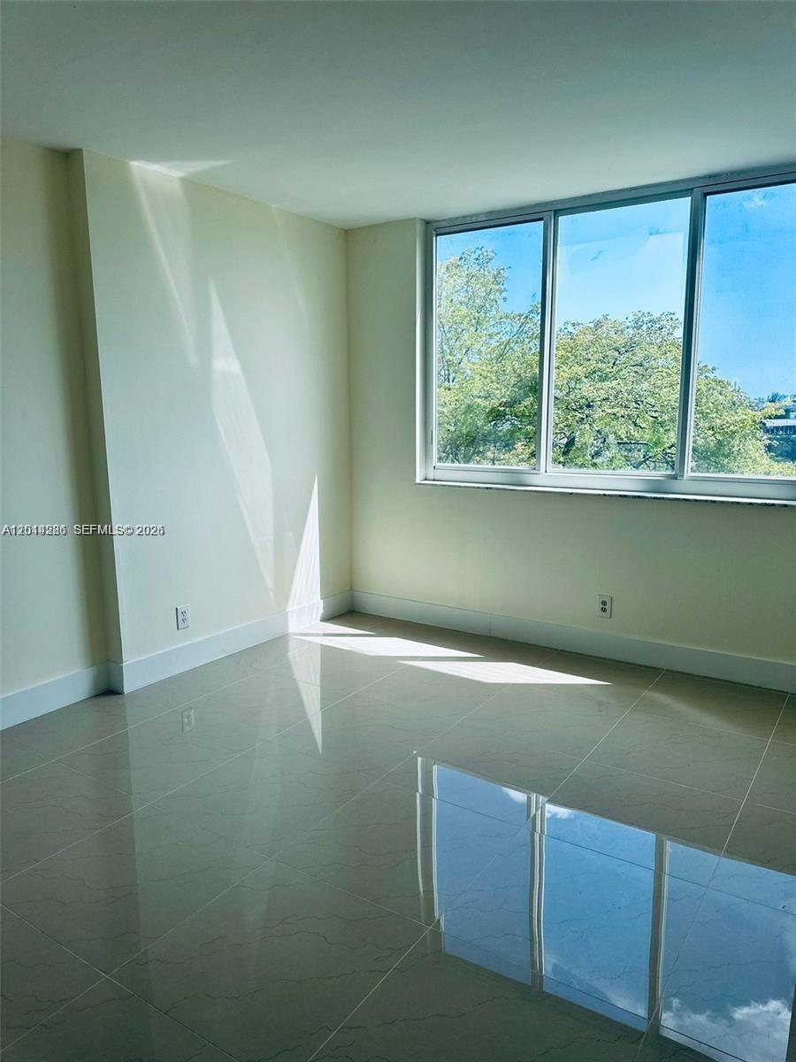 503 2 / 2 1132 sq. ft. $ 2026-05-06 0 Photo