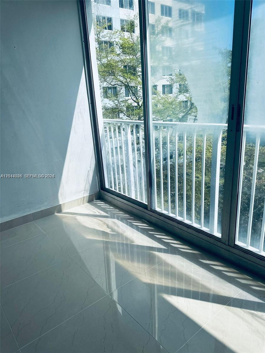 503 2 / 2 1132 sq. ft. $ 2026-05-06 0 Photo