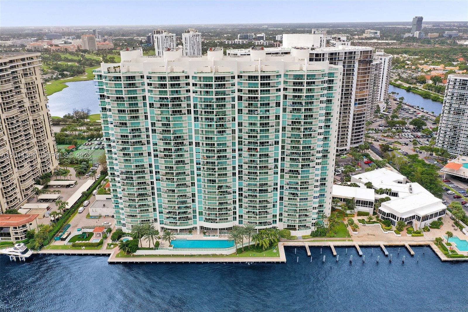 Photo of 20201 Country Club Dr  #1408, Aventura, Florida, 33180 - 