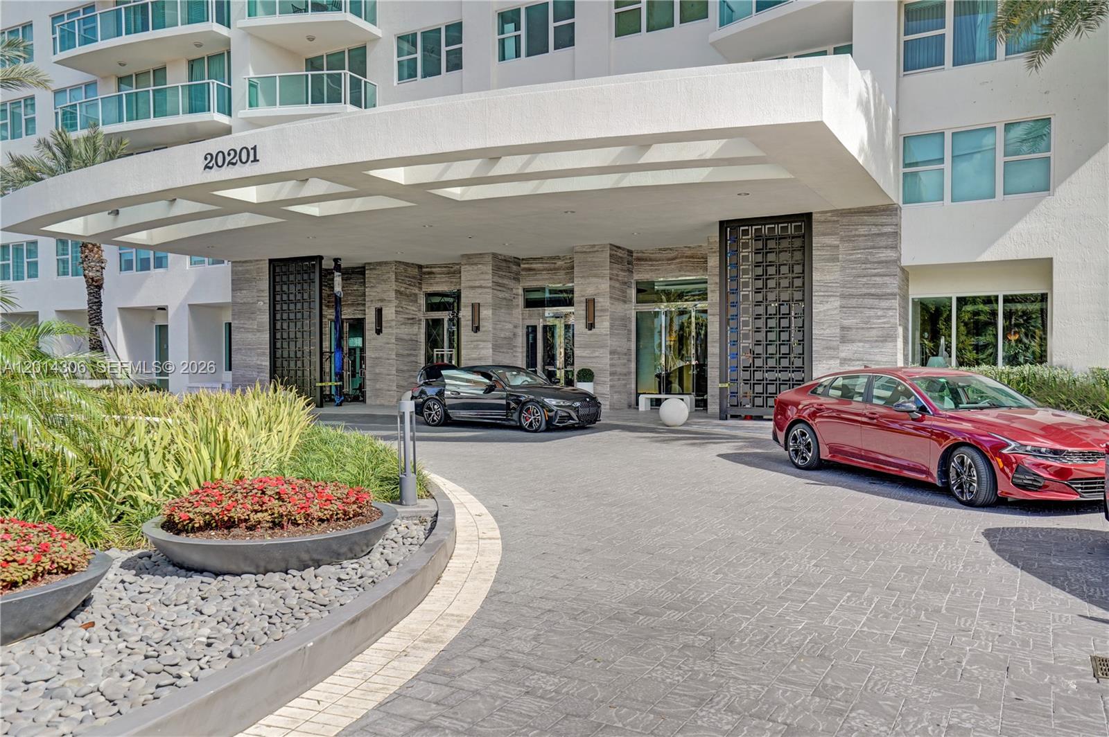 Photo of 20201 Country Club Dr  #1408, Aventura, Florida, 33180 - 