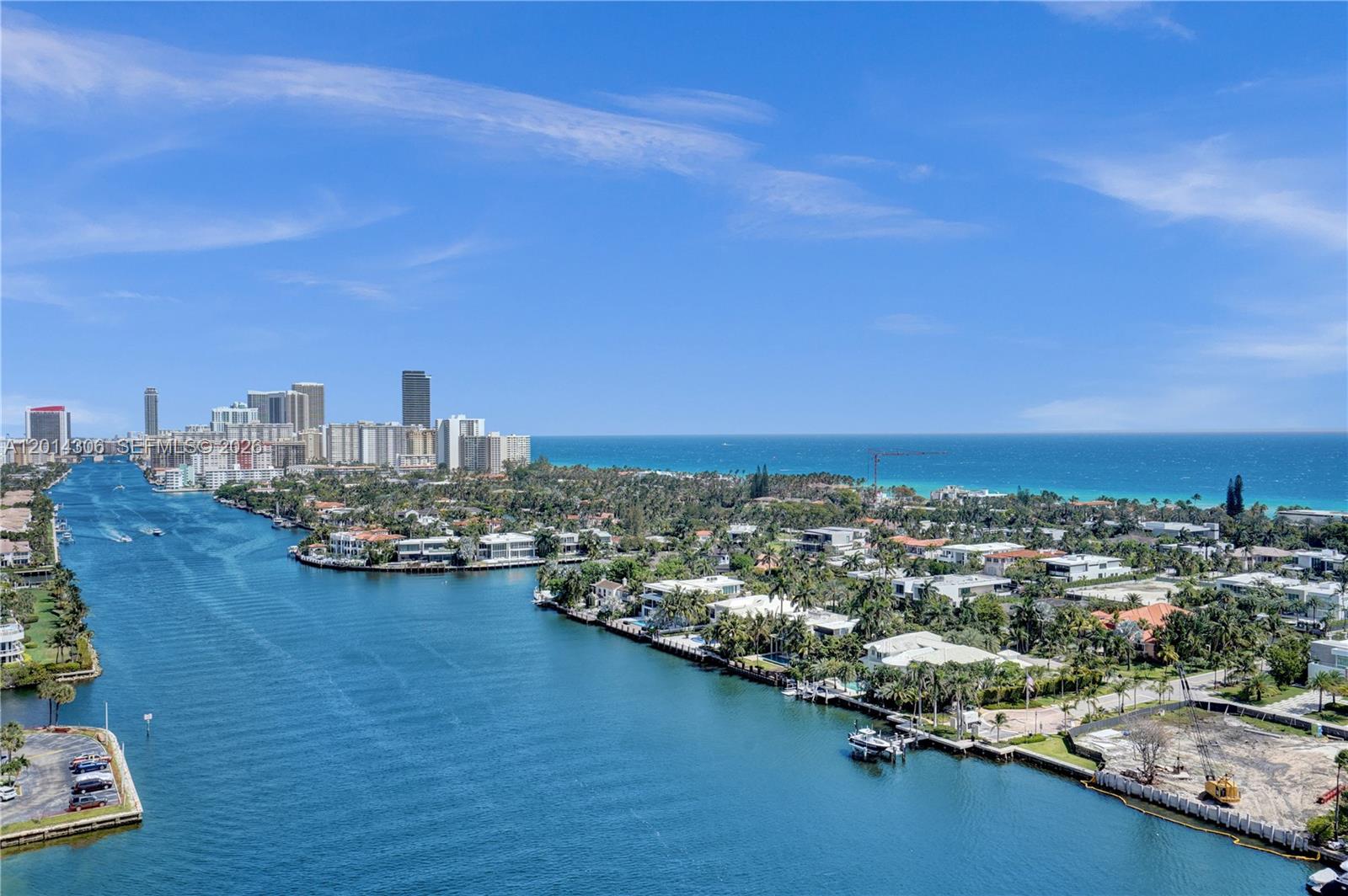 Photo of 20201 Country Club Dr  #1408, Aventura, Florida, 33180 - 