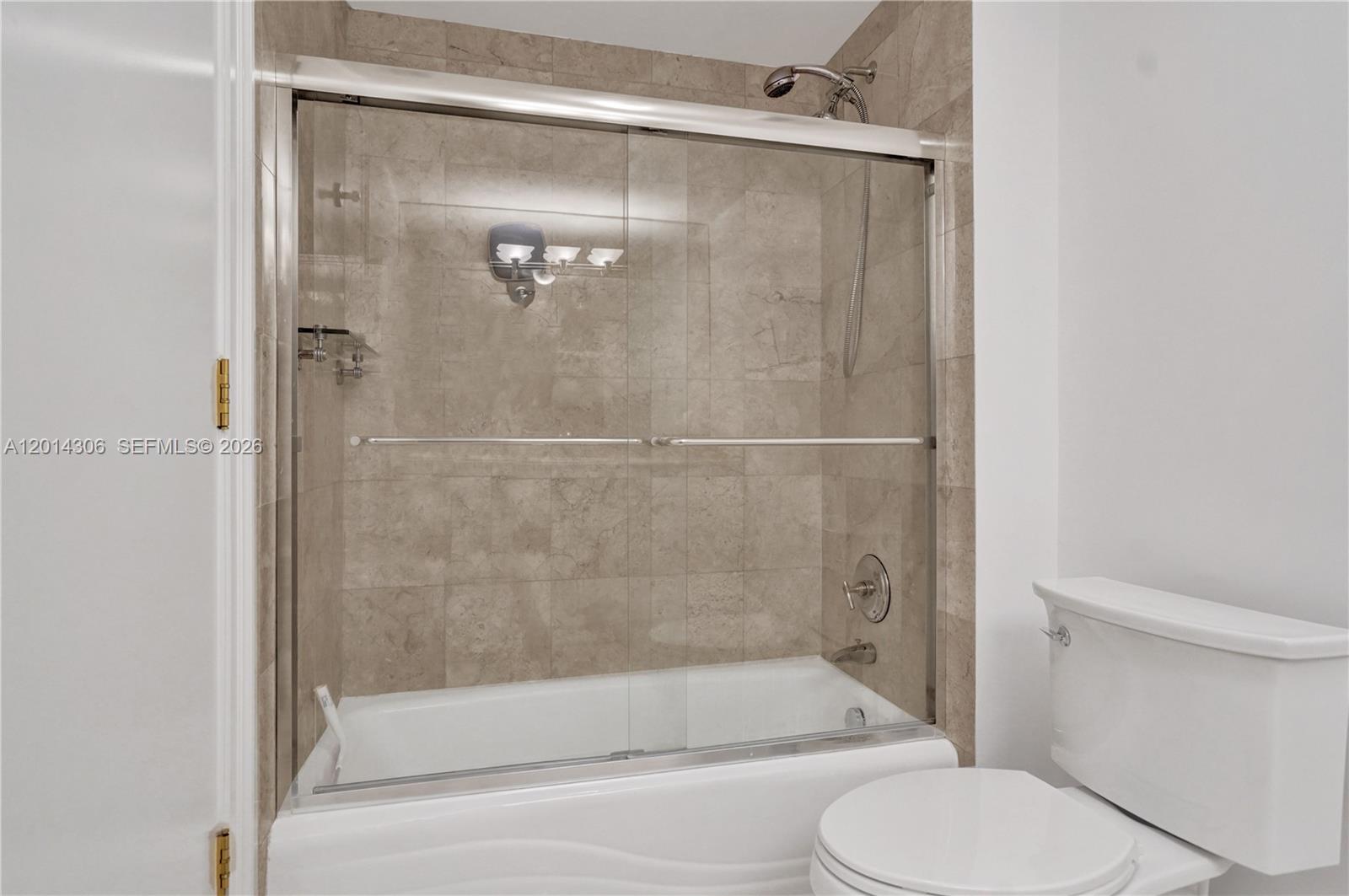 Photo of 20201 Country Club Dr  #1408, Aventura, Florida, 33180 - 