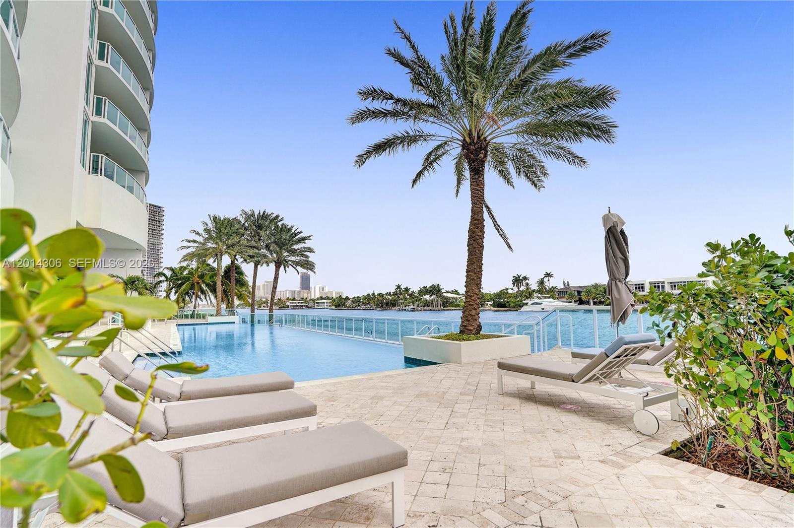 Photo of 20201 Country Club Dr  #1408, Aventura, Florida, 33180 - 