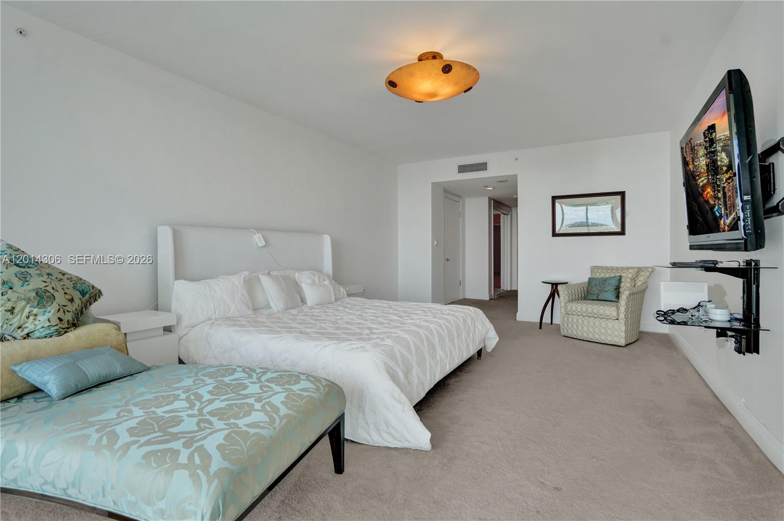 Photo of 20201 Country Club Dr  #1408, Aventura, Florida, 33180 - Master bedroom.