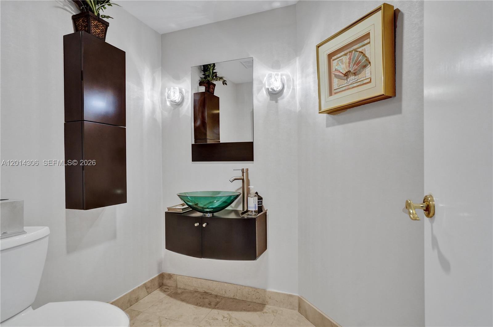 Photo of 20201 Country Club Dr  #1408, Aventura, Florida, 33180 - Guest bathroom.