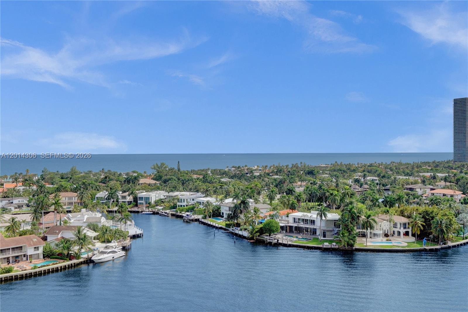 Photo of 20201 Country Club Dr  #1408, Aventura, Florida, 33180 - 