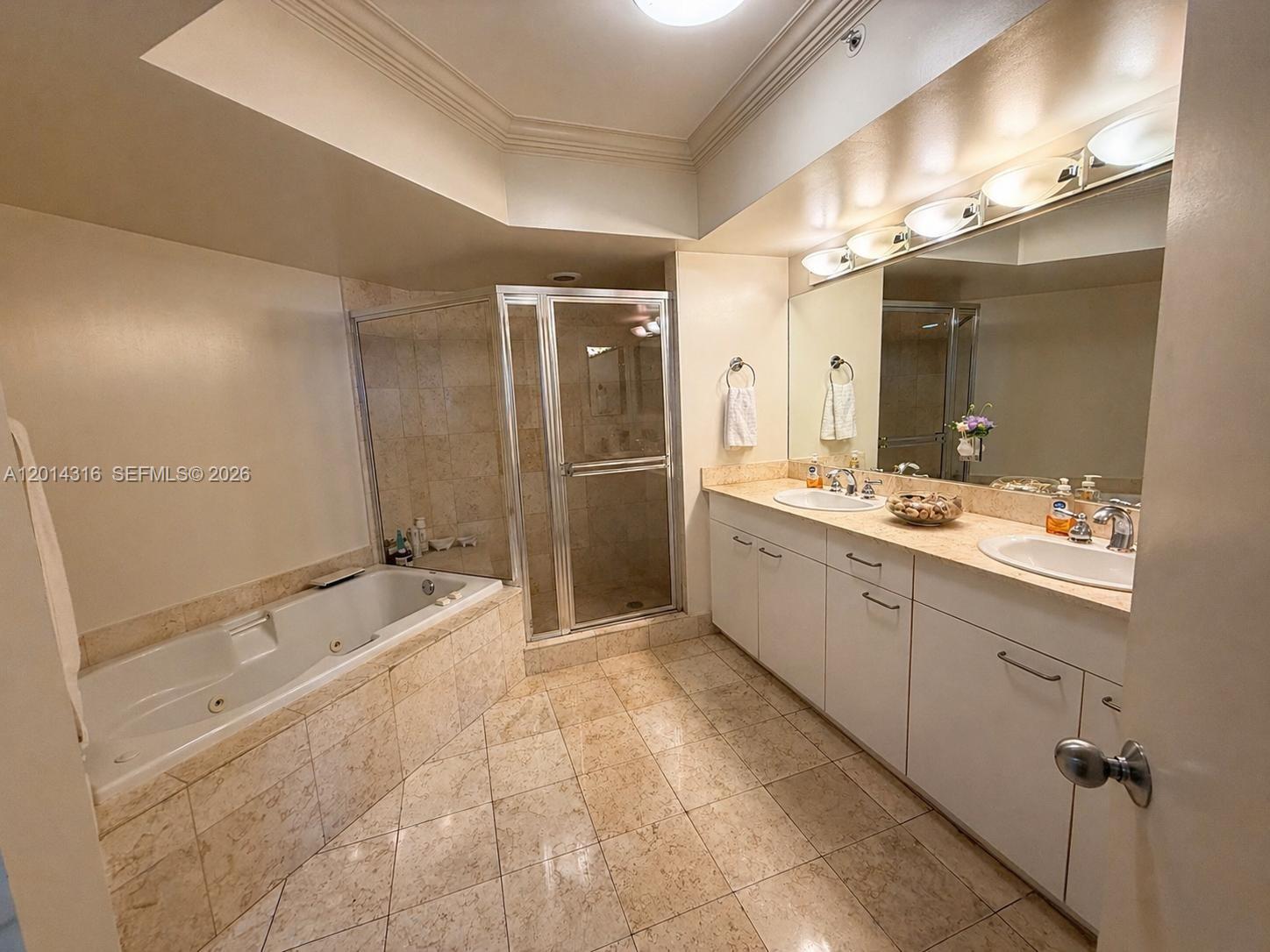 Photo of 21055 Yacht Club Dr  #2403, Aventura, Florida, 33180 - 