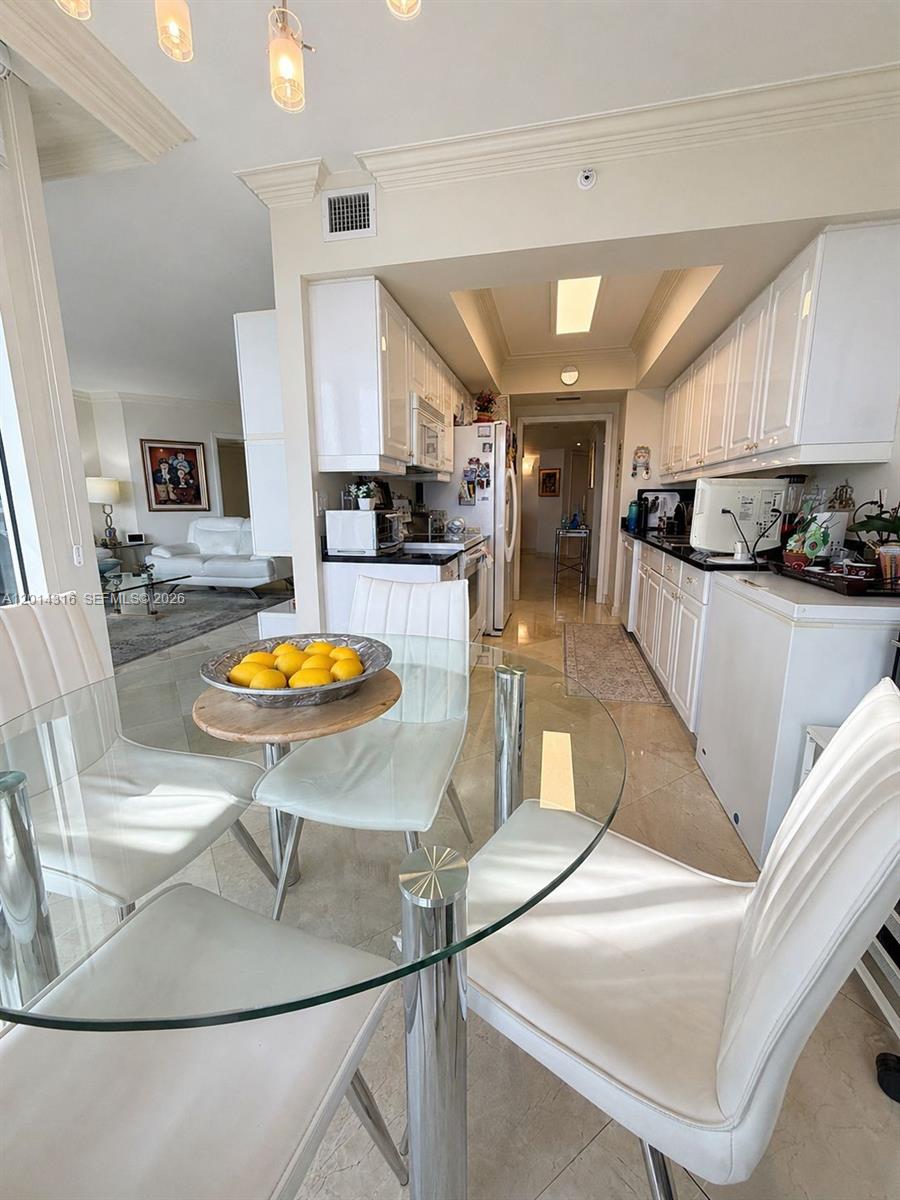 Photo of 21055 Yacht Club Dr  #2403, Aventura, Florida, 33180 - 