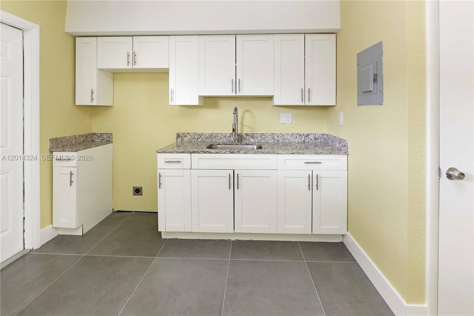   /  3094 sq. ft. $ 2026-05-06 0 Photo
