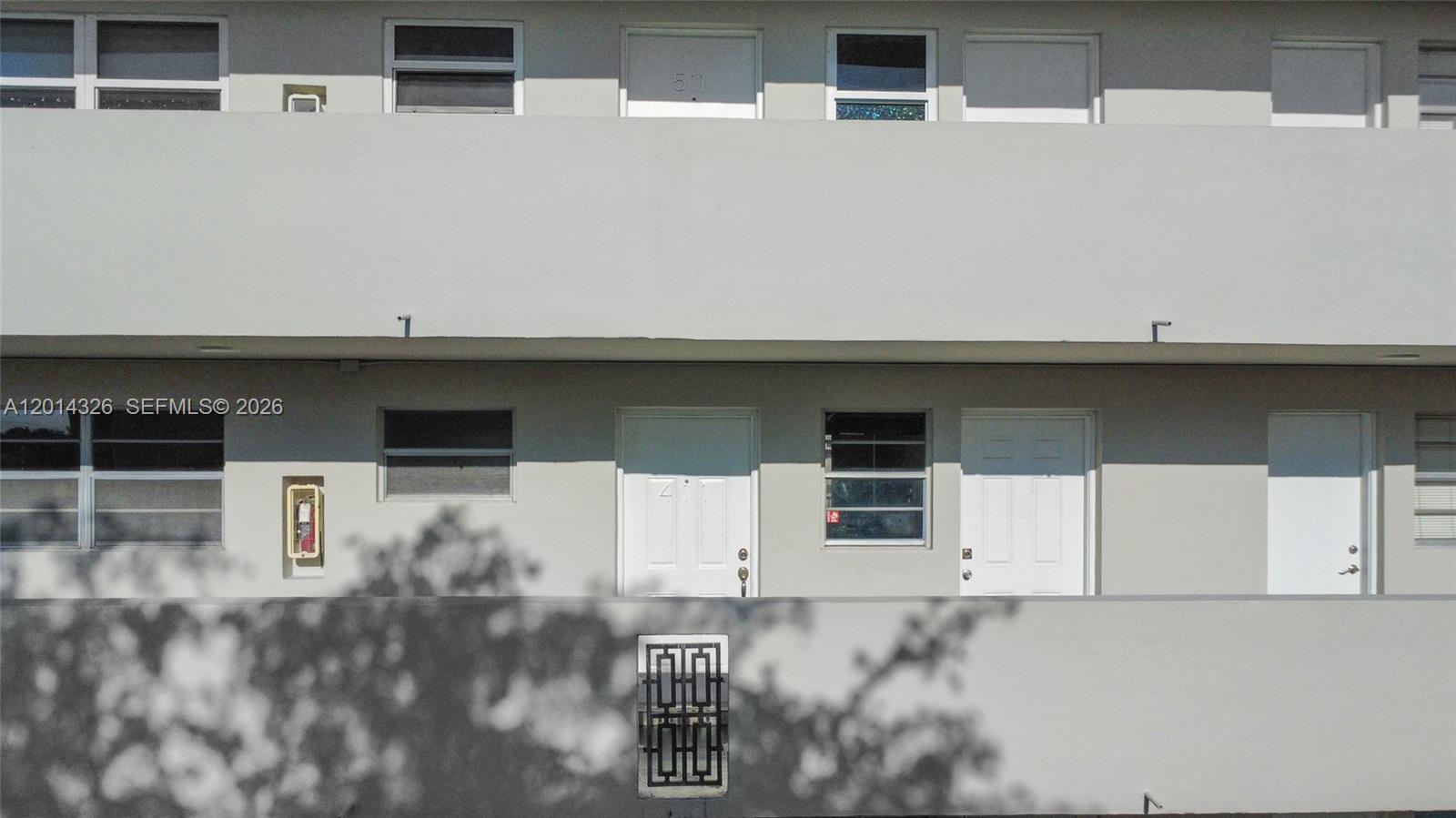 See details 411-1 2 / 2 1315 sq. ft. $ 2026-05-06 0 Photo