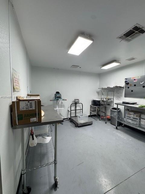 See details A-103 / sq. ft. $ 2026-05-06 0 Photo