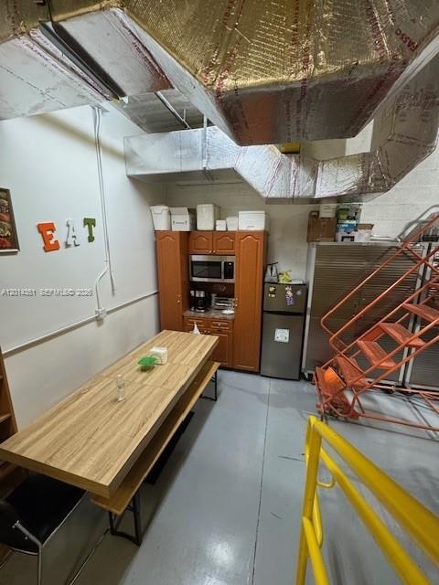 See details A-103 / sq. ft. $ 2026-05-06 0 Photo