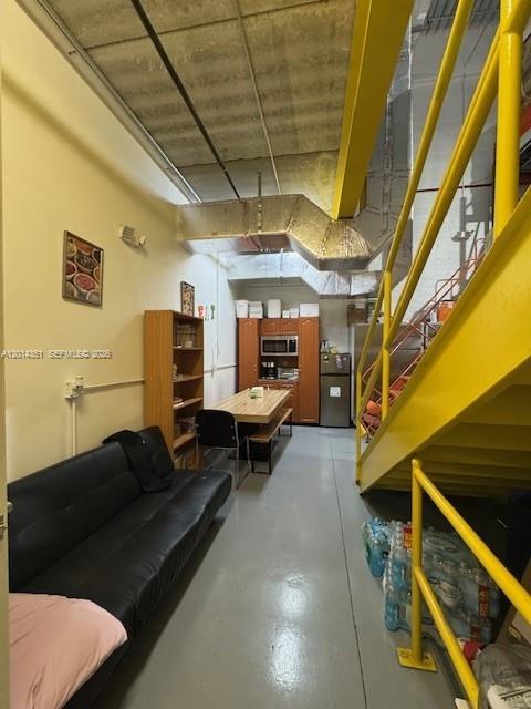 See details A-103 / sq. ft. $ 2026-05-06 0 Photo