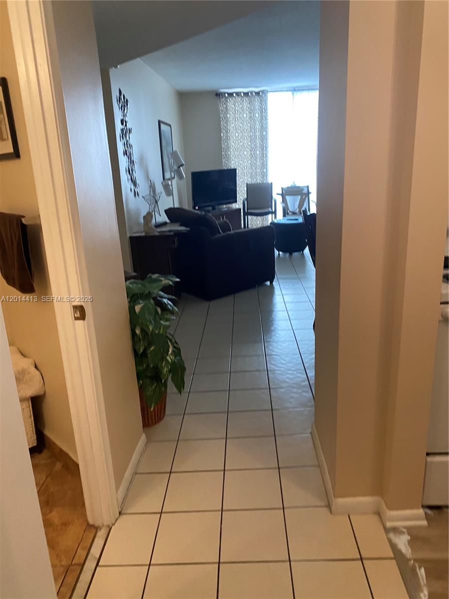 Photo of 1817 Ocean Dr #225, Hallandale Beach, Florida, 33009 -