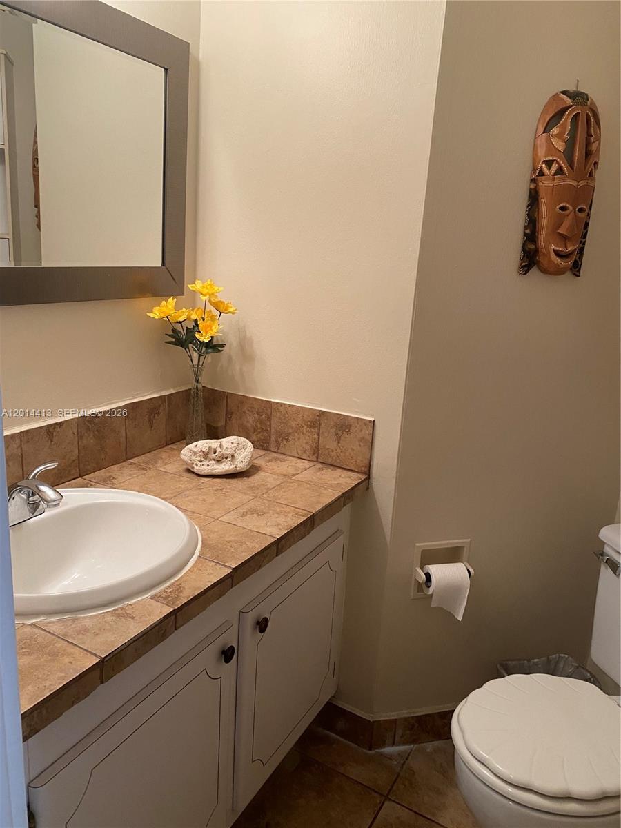 Photo of 1817 Ocean Dr #225, Hallandale Beach, Florida, 33009 -